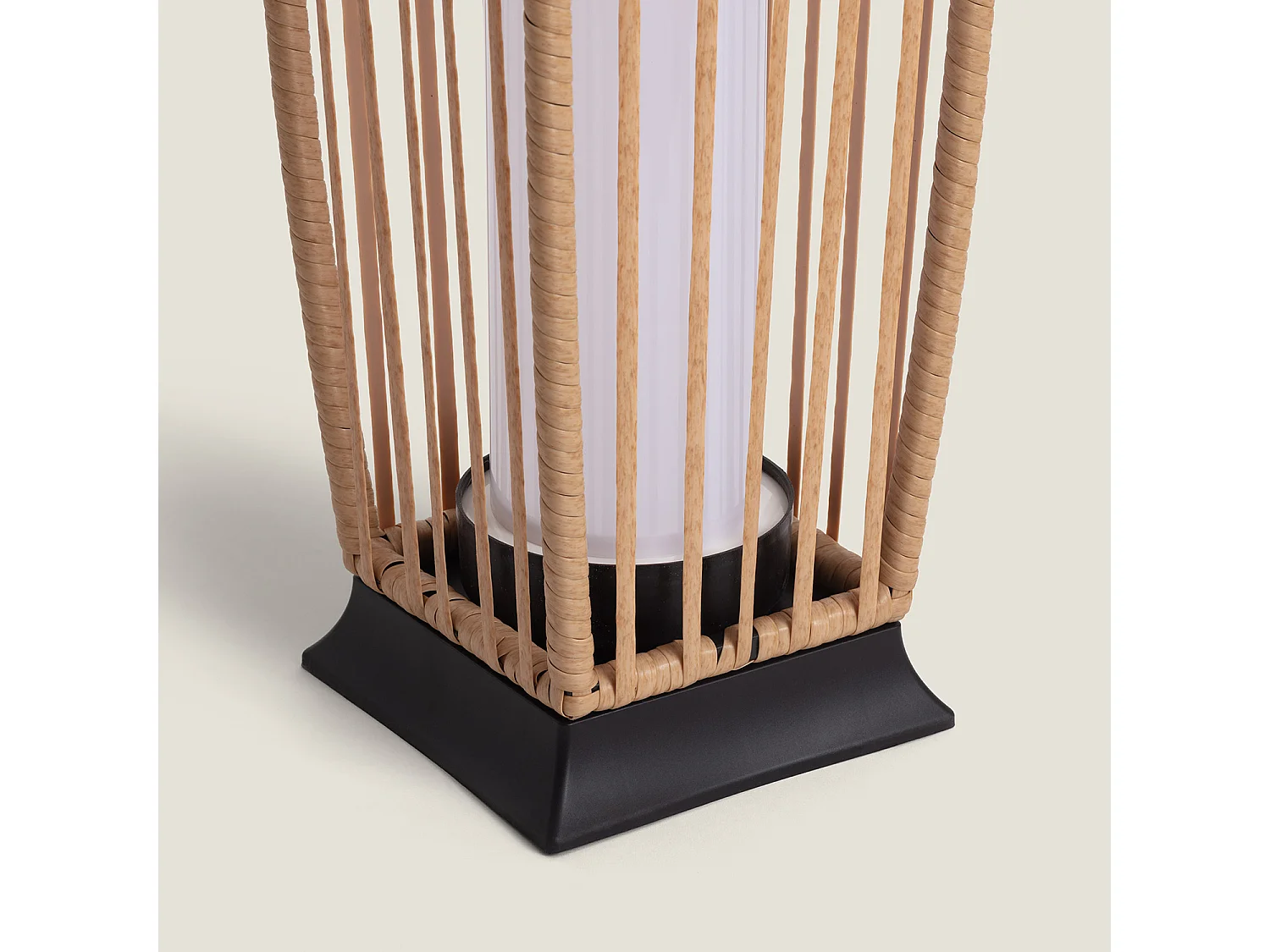 Lampadaire LED Extérieur Solaire Arley  Naturel