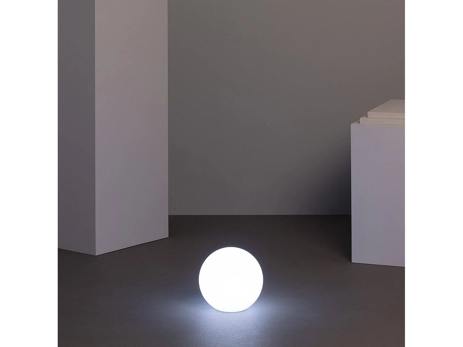 Sfera LED RGBW IP65 20cm Ricaricabile