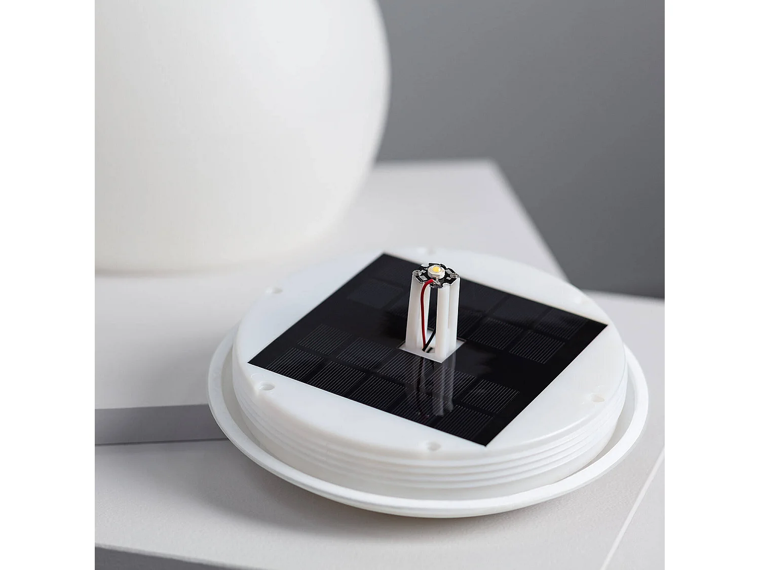 Sfera LED Solare 25cm 3000K Bianco Caldo