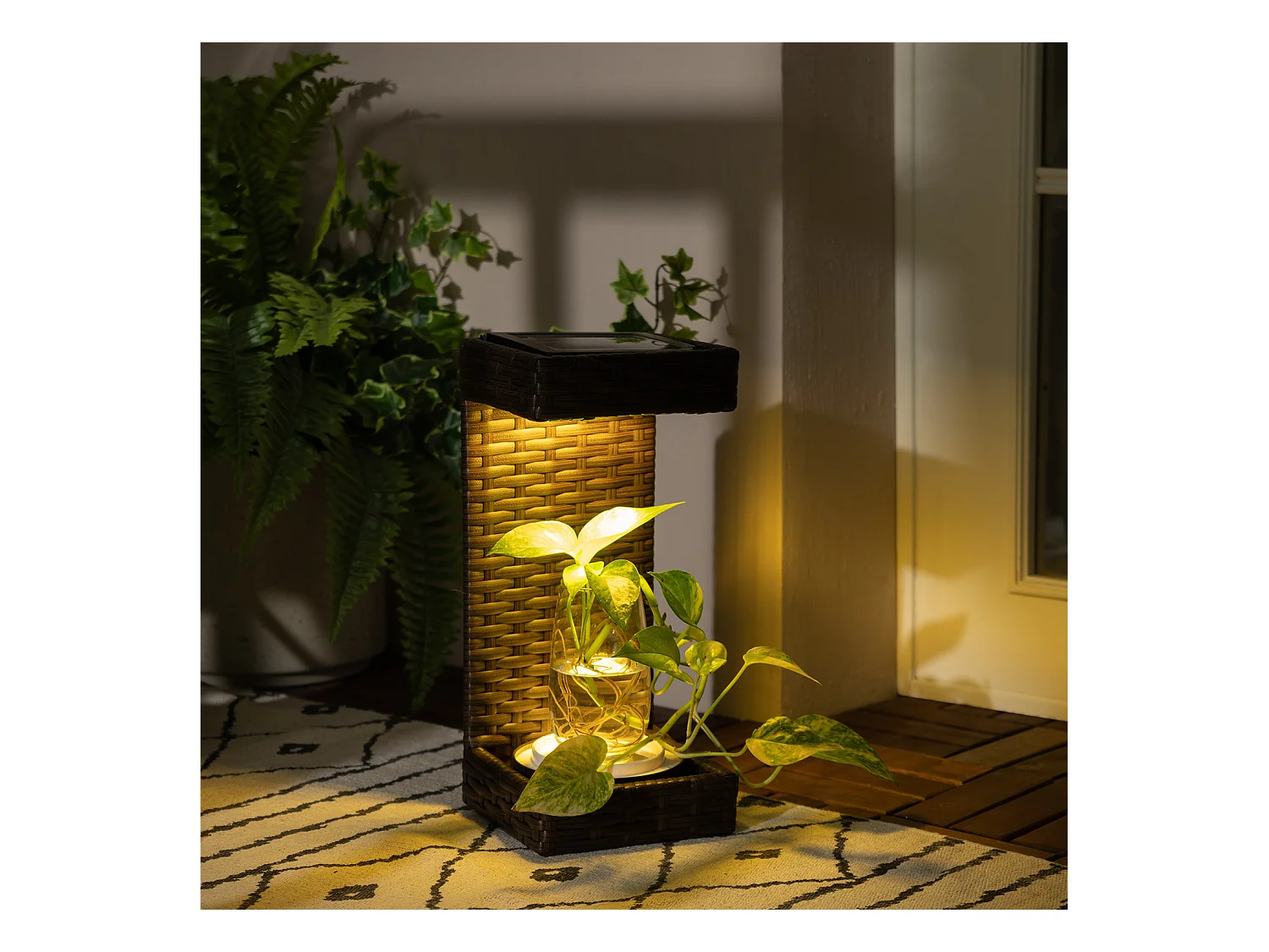 Lampe à Poser LED Extérieure Solaire Agra Marron foncé