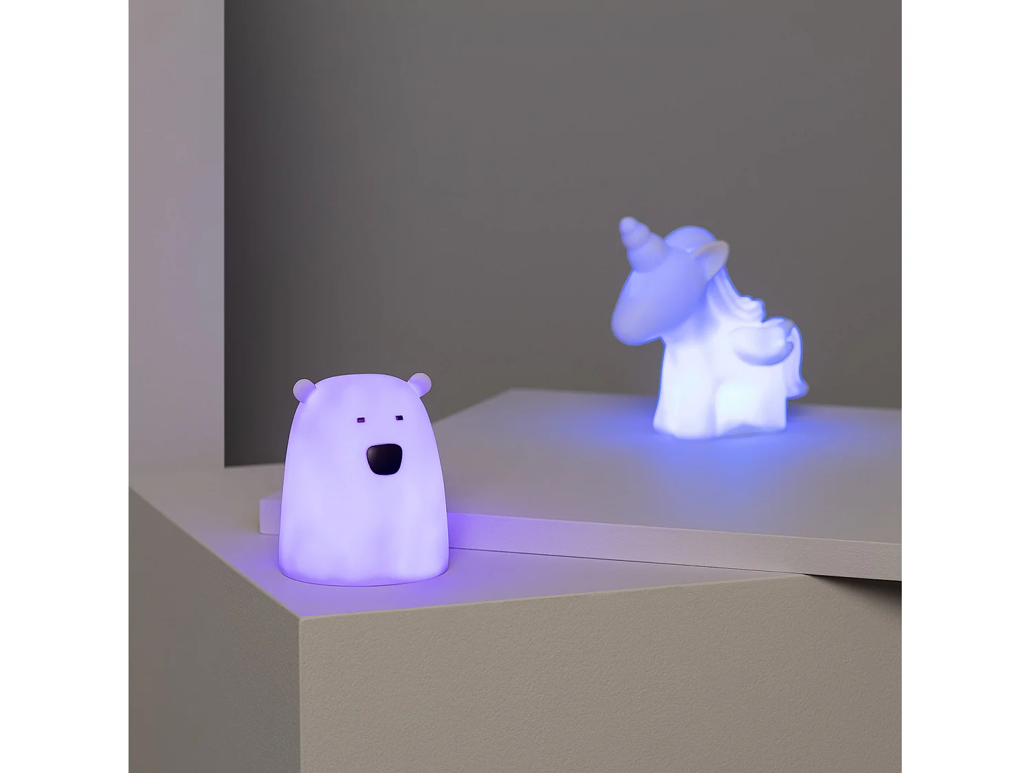 Luz Quitamiedos LED Infantil Oso RGB a Pilas RGB