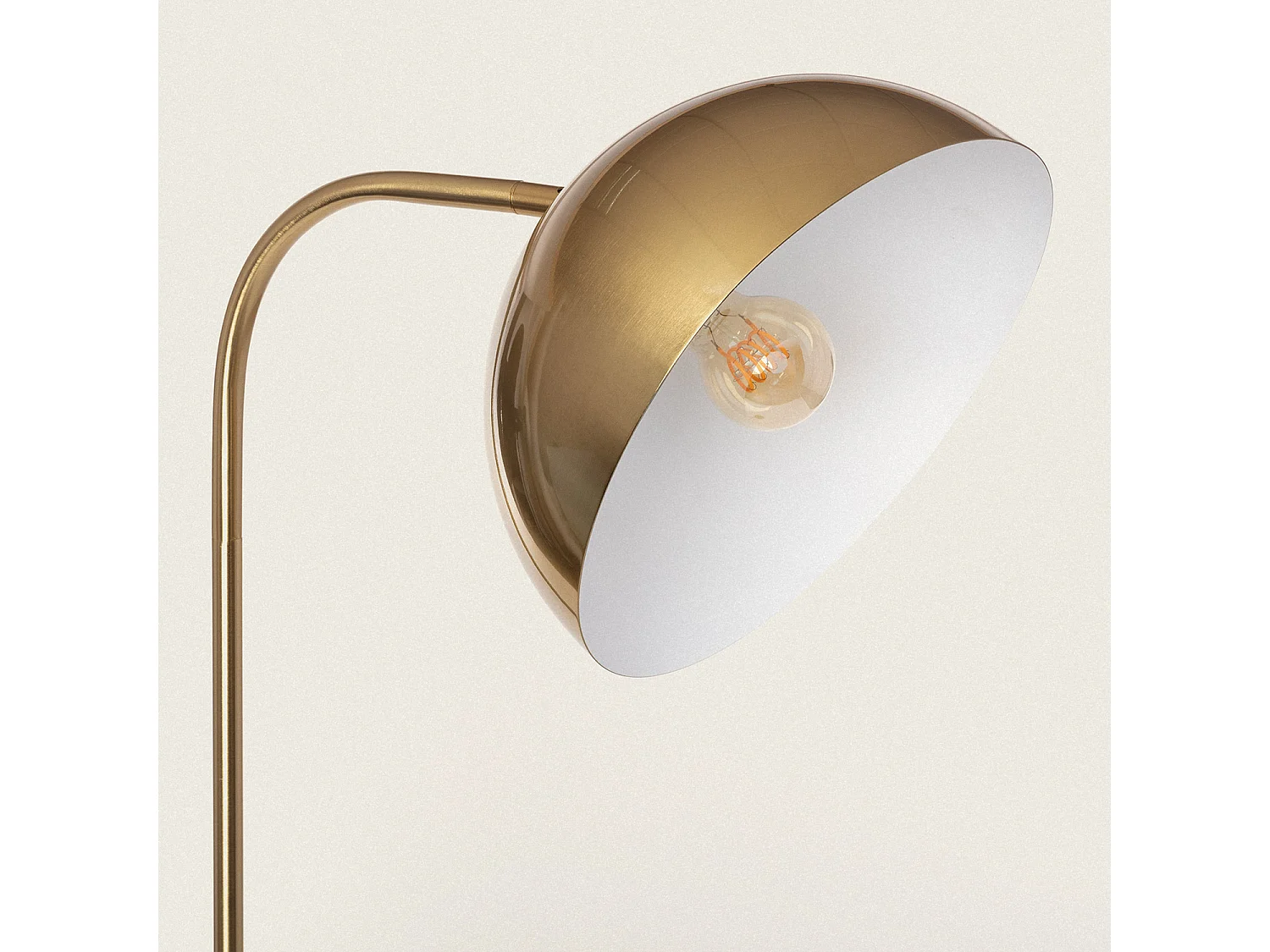 Lampadaire Bowlen Doré