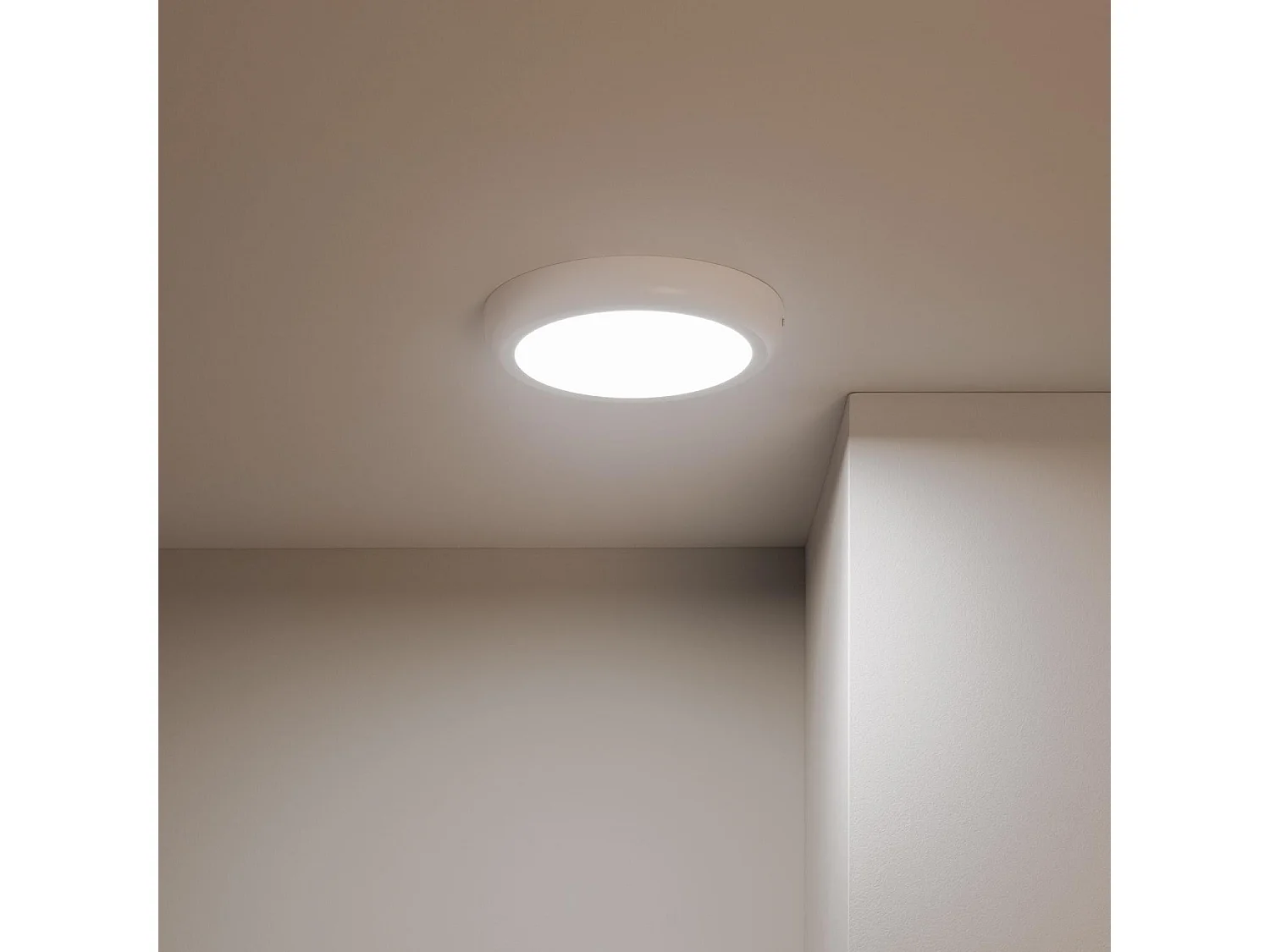 Plafonnier LED Rond 18W Métal Design White Ø225 mm  3000K Blanc chaud