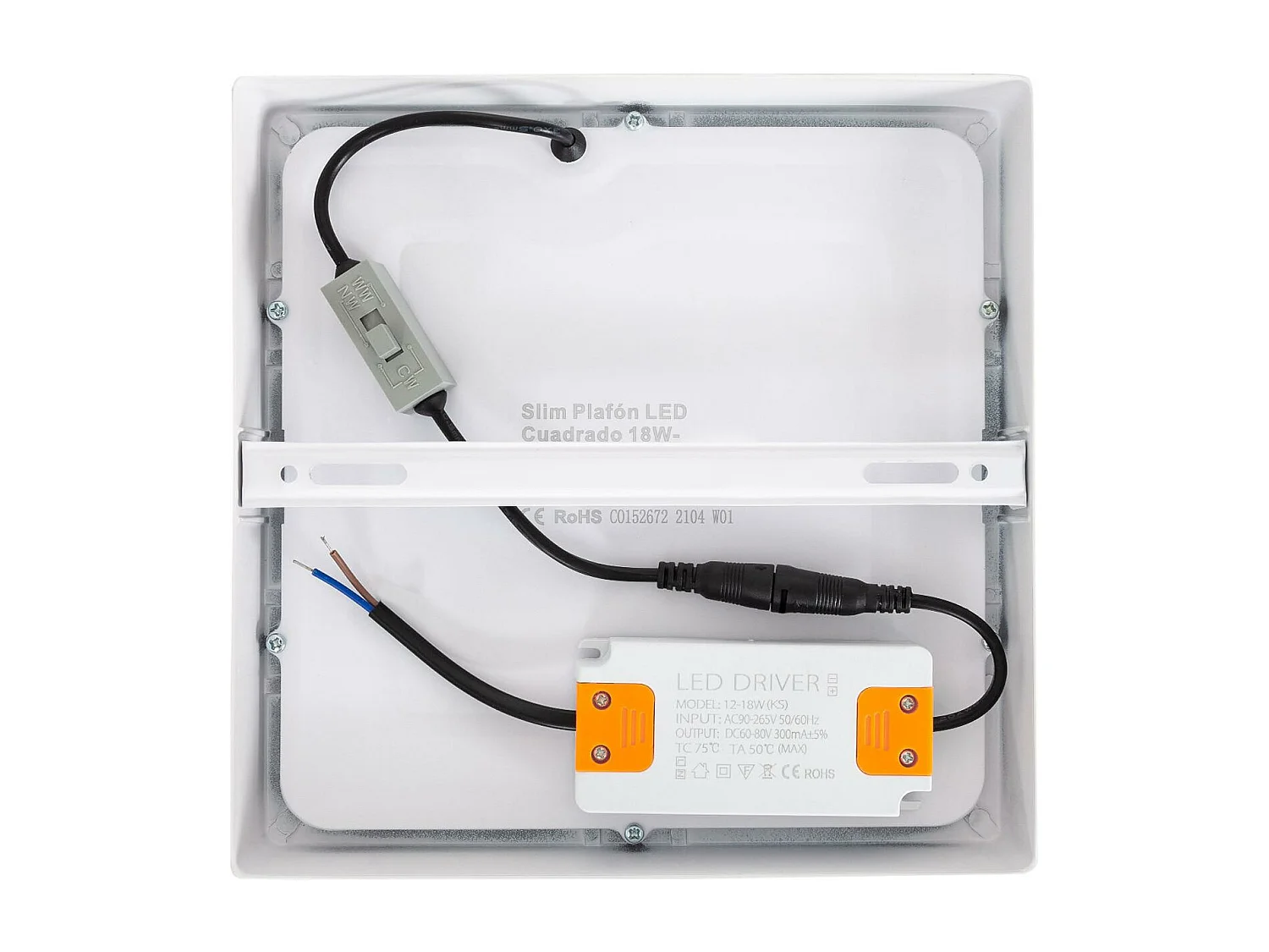 Plafonnier LED Carré 18W Extra-Plat CCT Sélectionnable 205x205 mm Sélectionnable (chaud-neutre-froid)