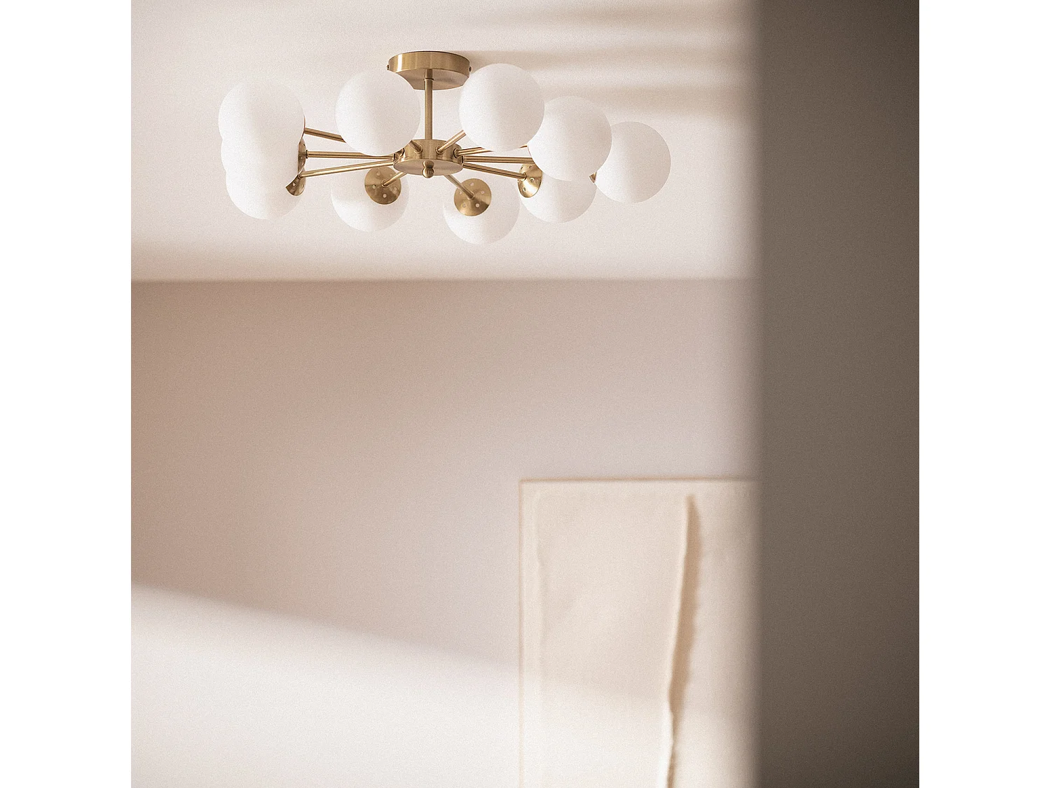 Plafonnier Métal et Verre Moonlight Brass 10 Spots Doré