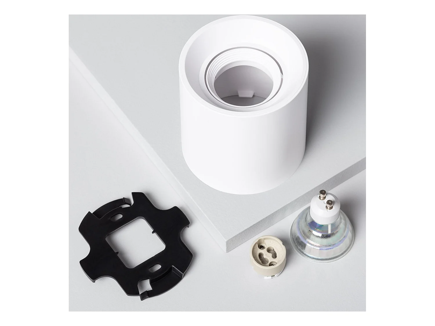 Plafonnier Space Blanc avec Ampoule GU10  2700K Blanc chaud