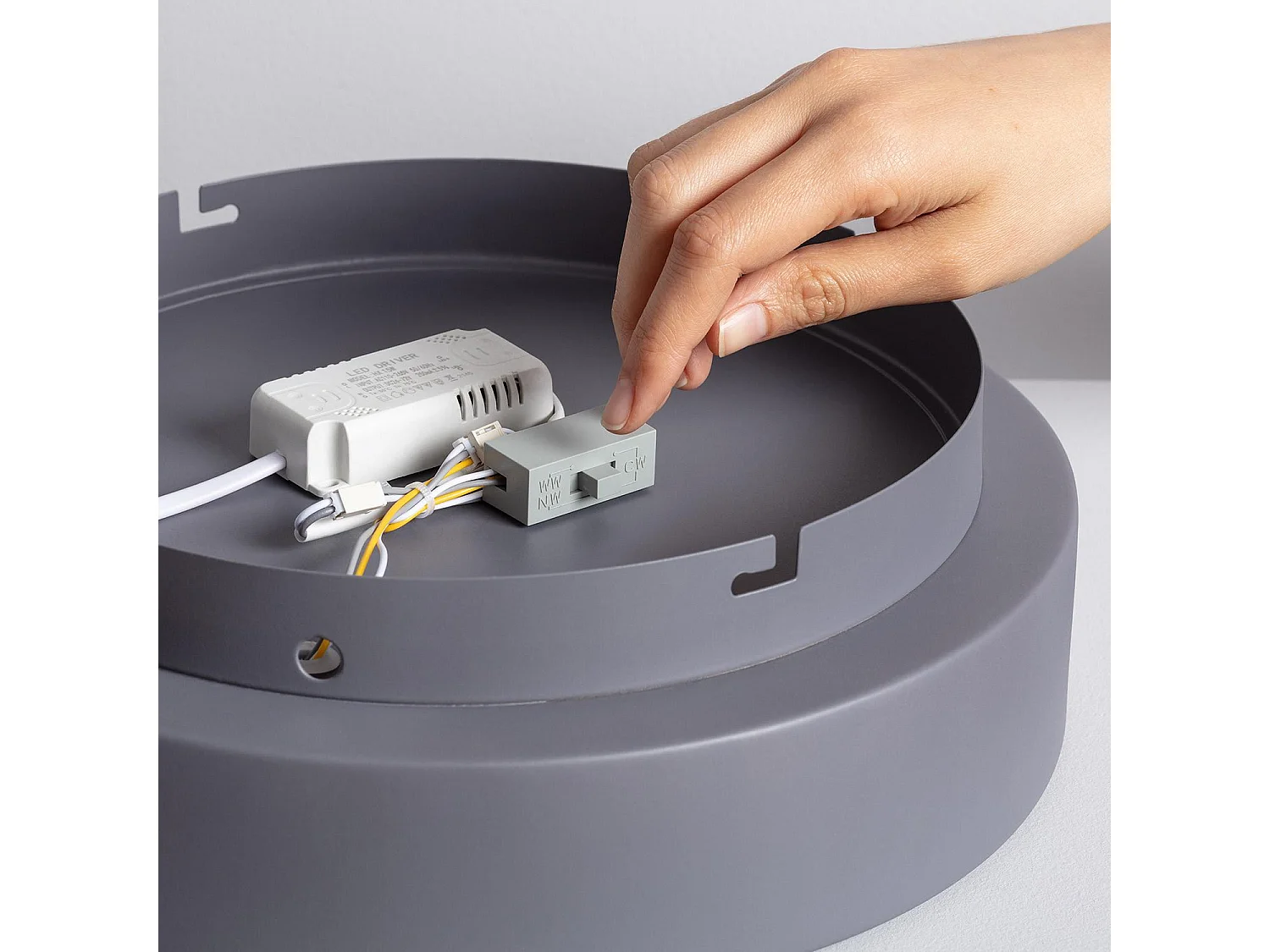 Plafoniera LED 15W Circolare Metallo Ø300 mm CCT Selezionabile Wingu Grigio