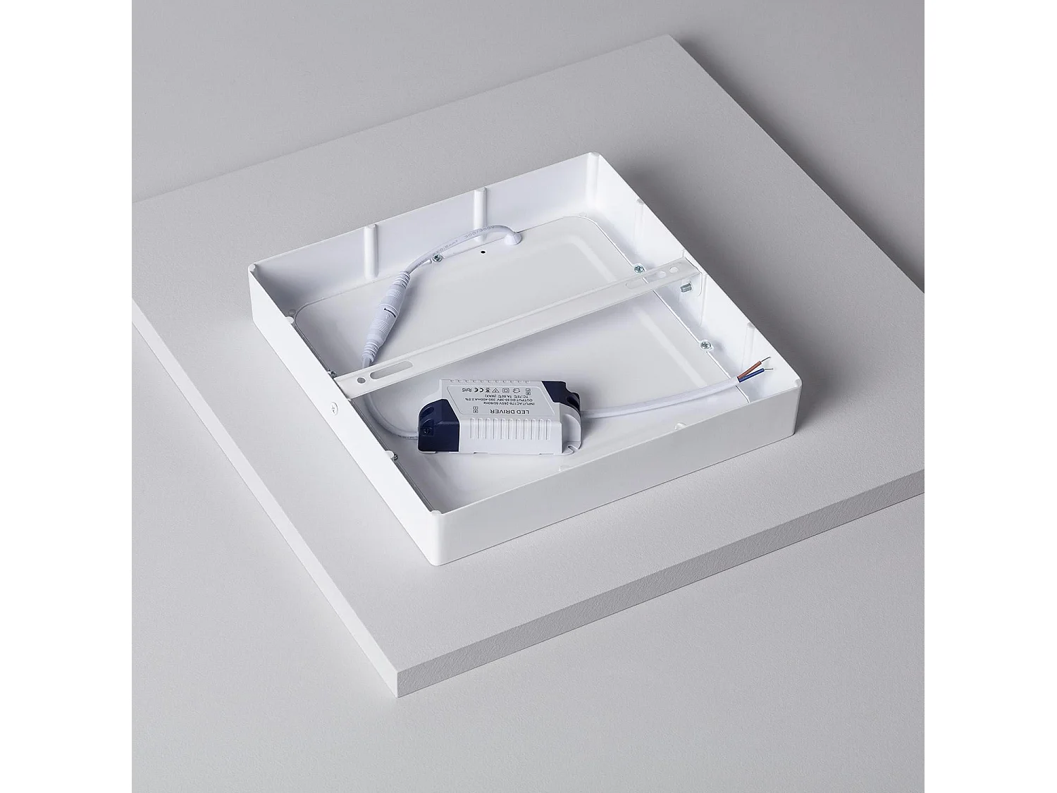Plafón LED 18W Cuadrado 225x225 mm 6000K Blanco Frío