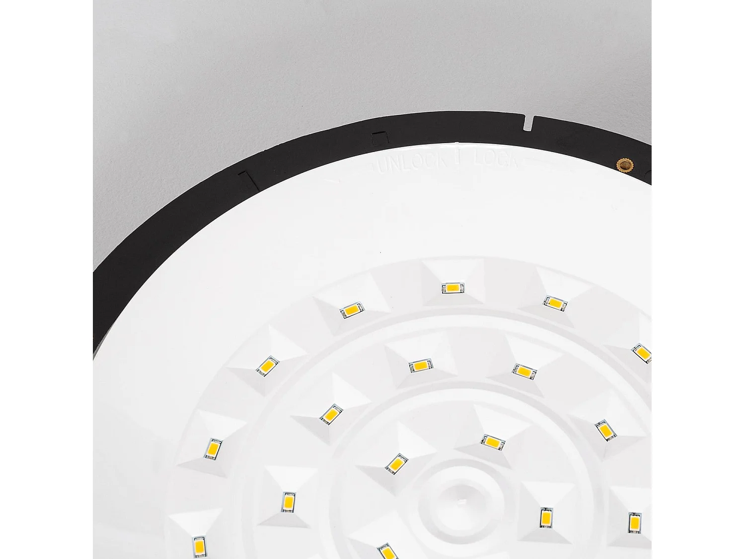 Plafonnier LED Extérieur Rond Linus IP65 13.5W Ø300 mm