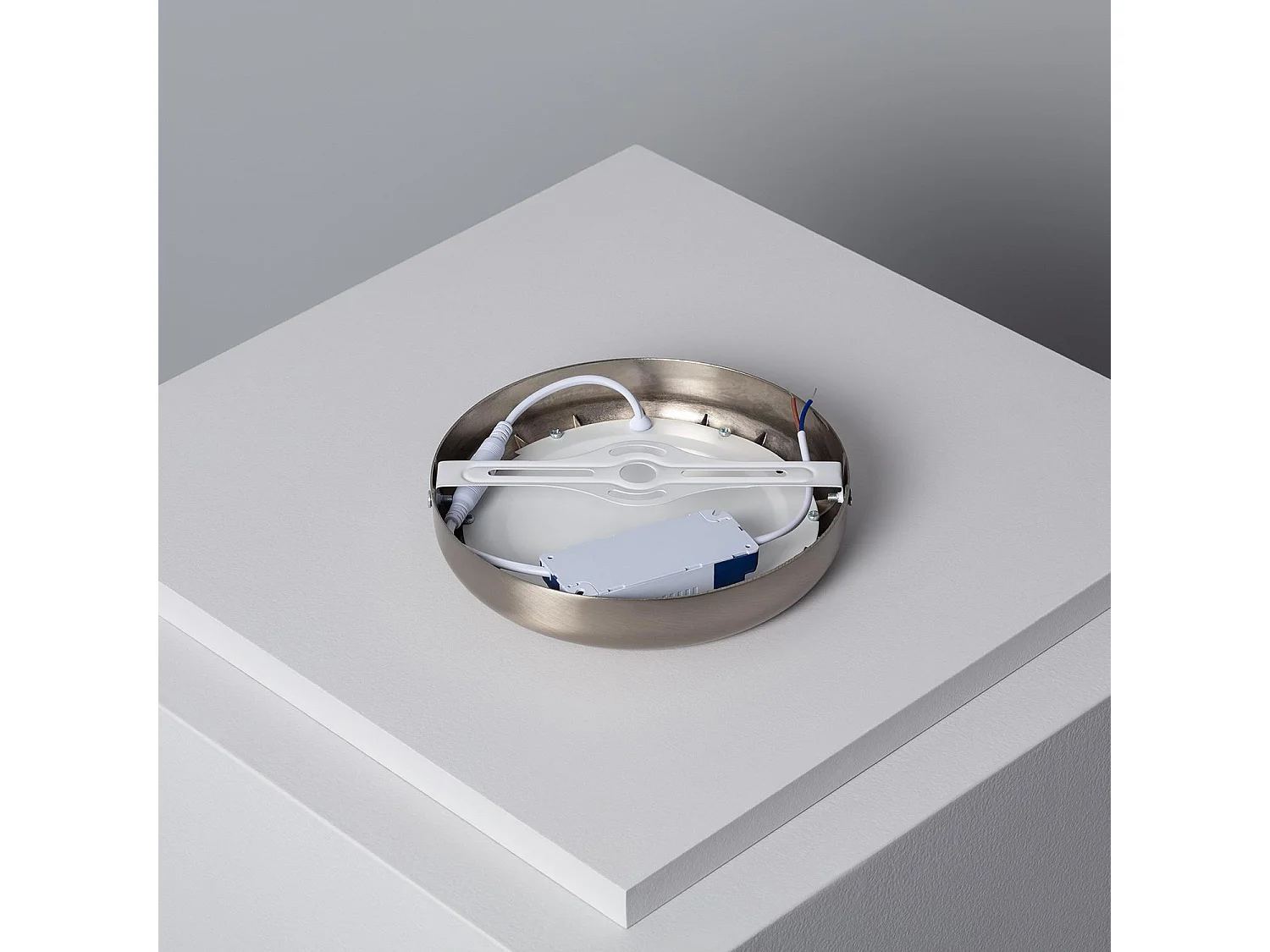 Plafonnier LED Rond 12W Métal Design Silver Ø175 mm  6000K Blanc froid