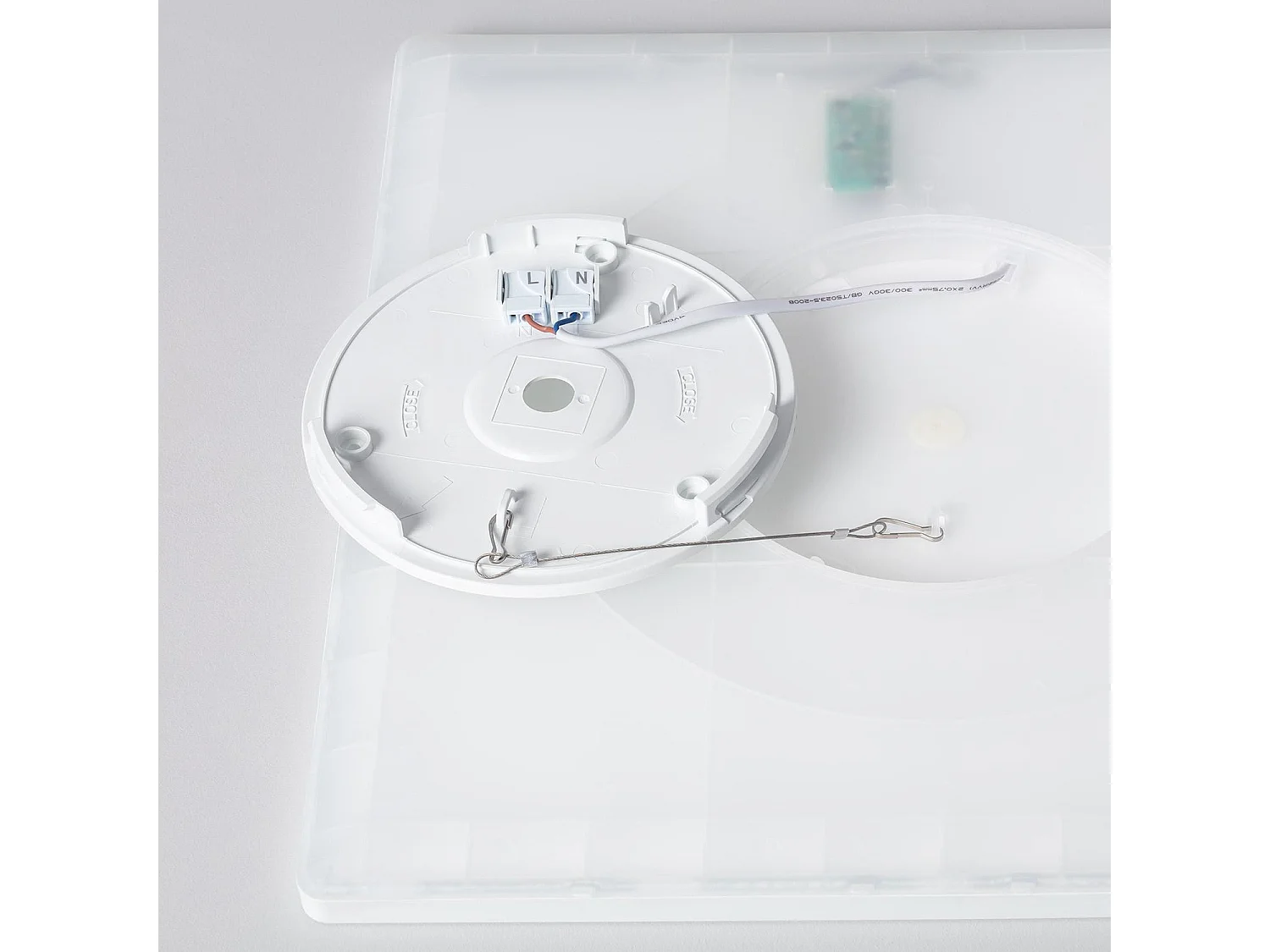 Plafoniera LED 24W Quadrata SwitchCCT Selezionabile 420x420 mm Doppia Luce Selezionabile (Caldo-Naturale-Freddo)