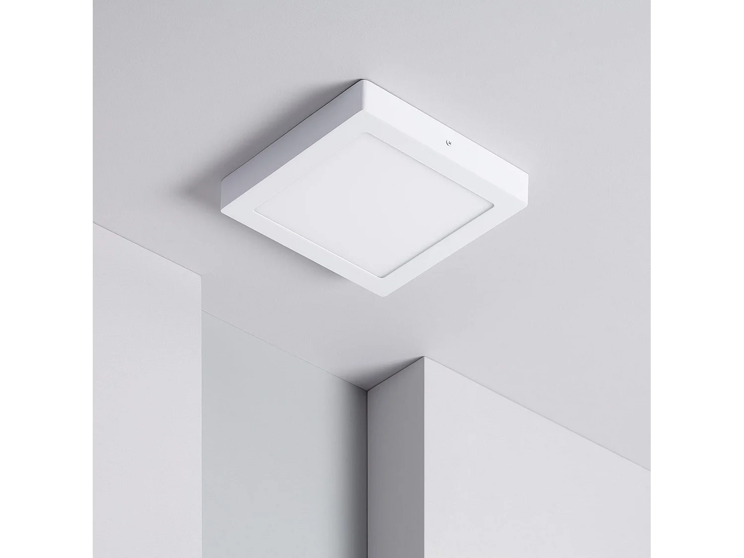 Plafoniera LED Quadrata 18W 225x225 mm 3000K Bianco Caldo