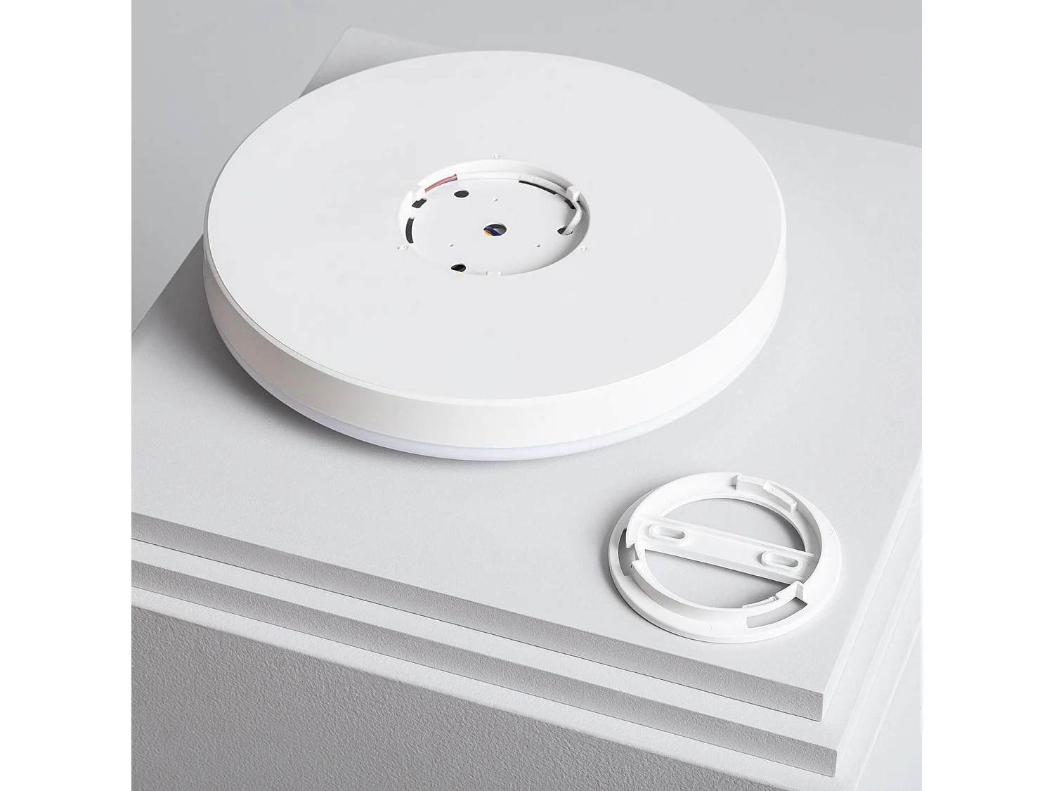 Plafonnier LED Rond 18W No Flicker Ø290 mm avec Détecteur de Présence PIR et Crépusculaire  Blanc