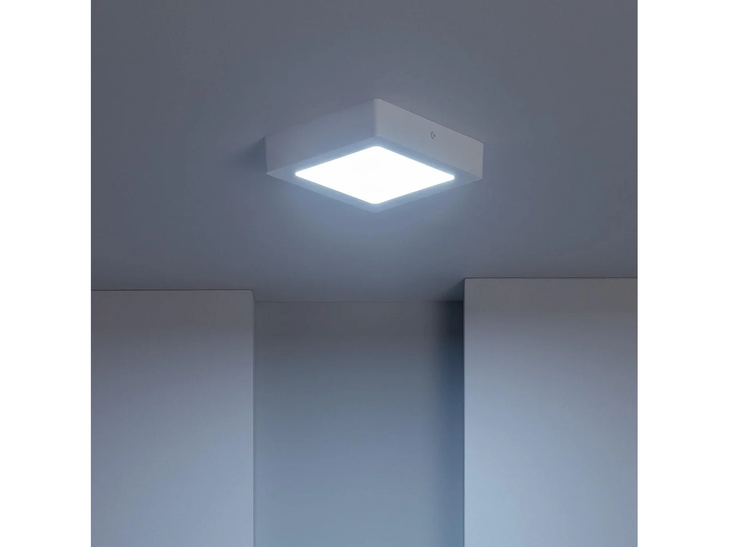 Plafoniera LED Quadrata 12W 170x170 mm 6000K Bianco Freddo