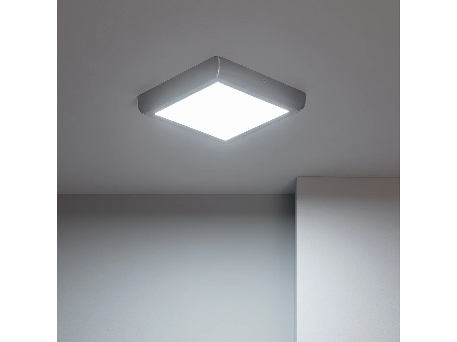 Plafón LED 18W Cuadrado Metal 225x225 mm Design Silver 4000K Blanco Neutro