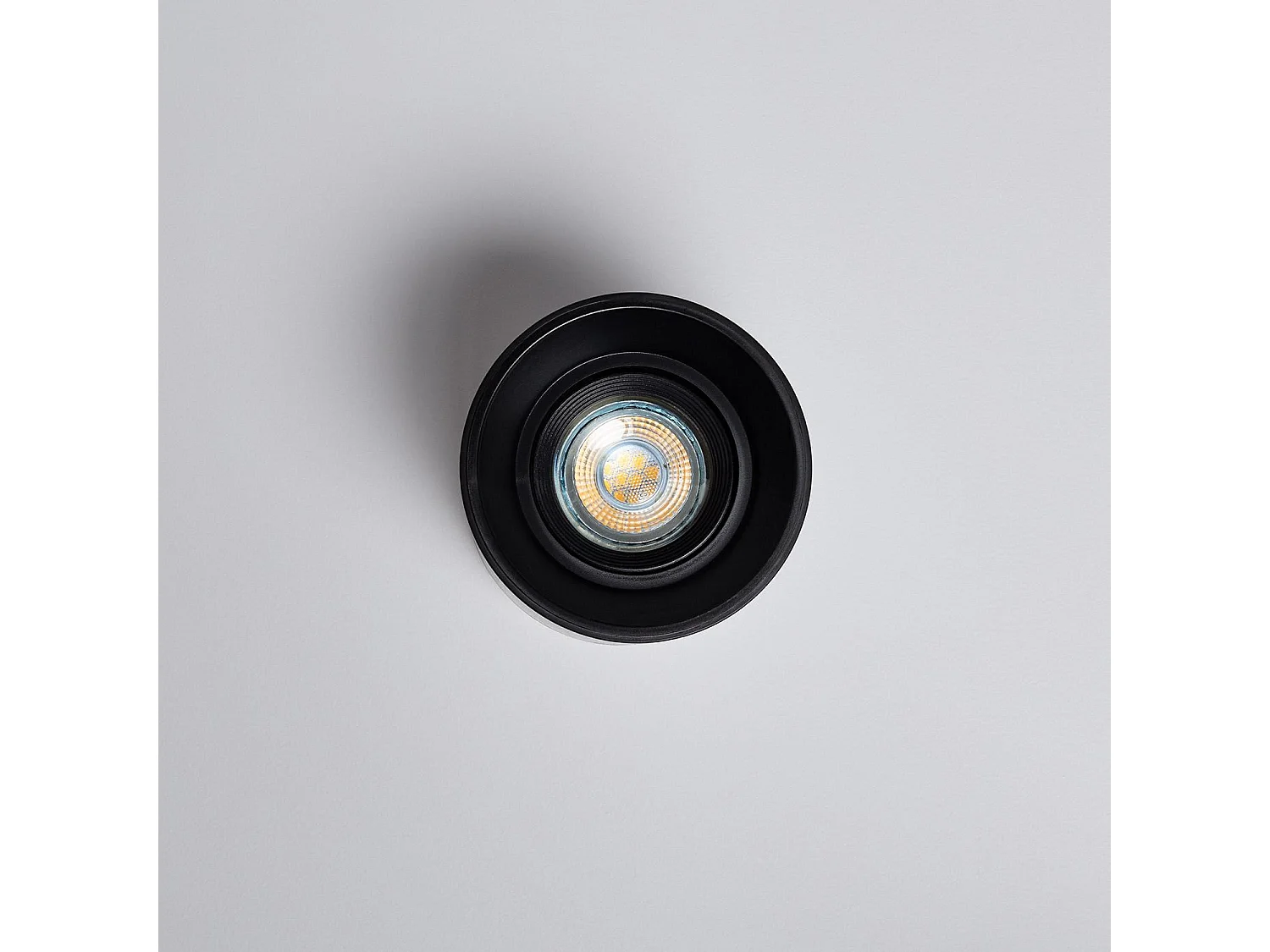 Plafonnier Space Noir avec Ampoule GU10  6000K Blanc froid