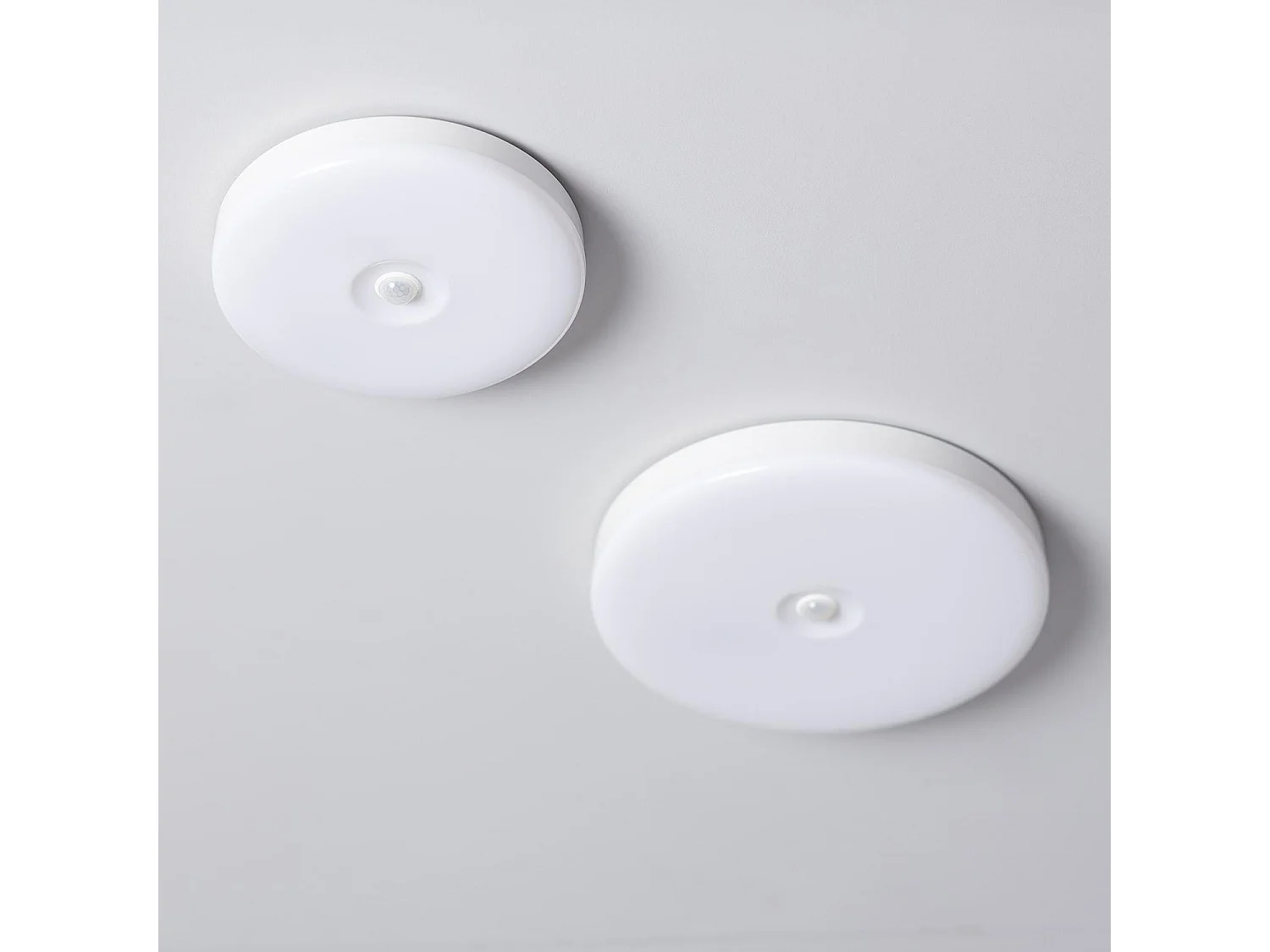 Plafonnier LED 12W Ø216 mm No Flicker avec Détecteur de Présence PIR et Crépusculaire  6500K Blanc froid