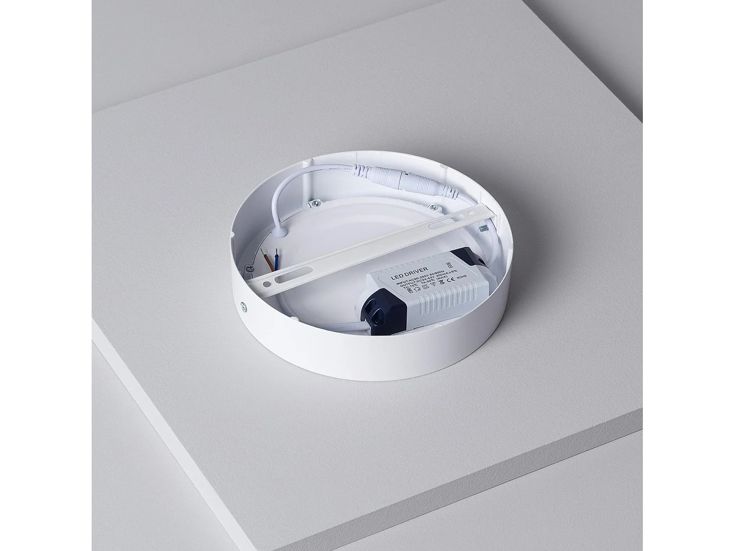 Plafonnier LED Rond 12W Ø170 mm 3000K Blanc chaud