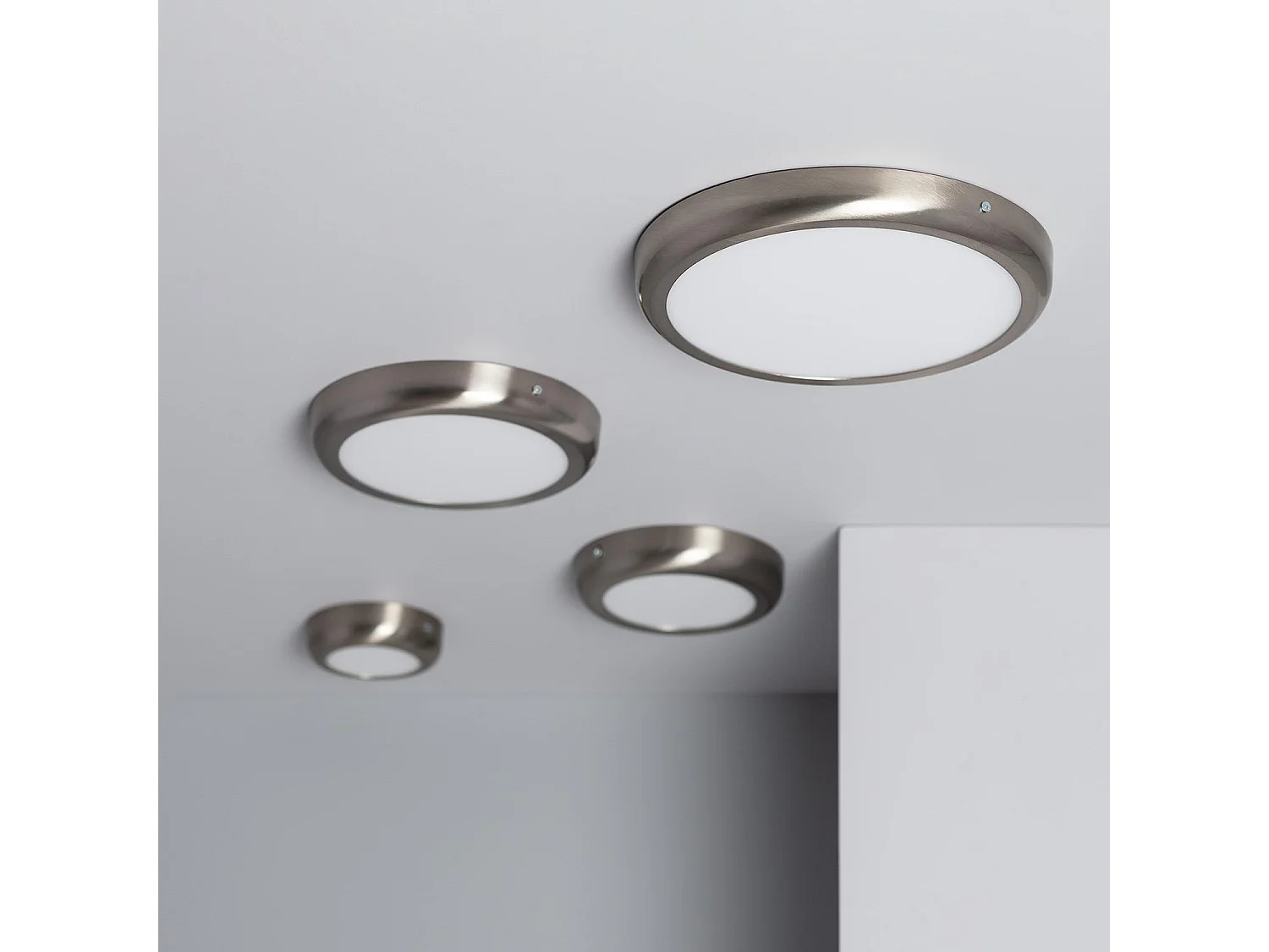 Plafón LED 6W Circular Metal Ø120 mm Design Silver 3000K Blanco Cálido