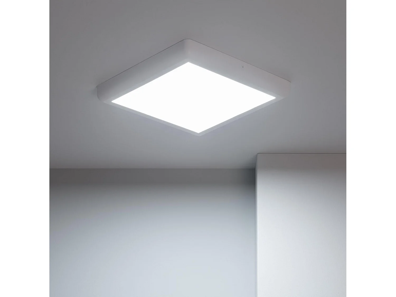Plafoniera LED 24W Quadrata Metallo 300x300 mm Design Bianco 6000K Bianco Freddo