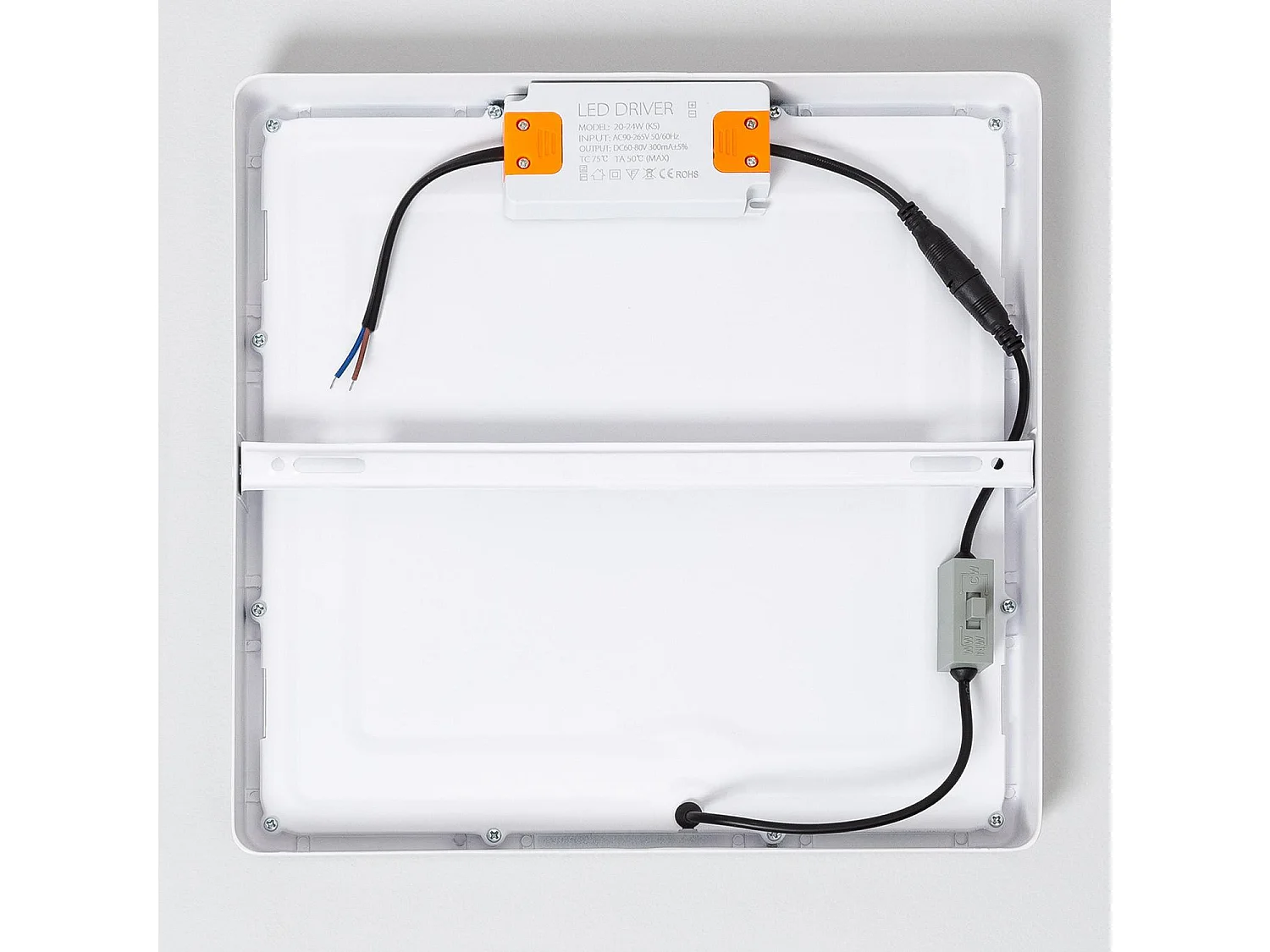 Plafoniera LED 24W Quadrata Superslim CCT Selezionabile 280x280 mm Selezionabile (Caldo-Naturale-Freddo)