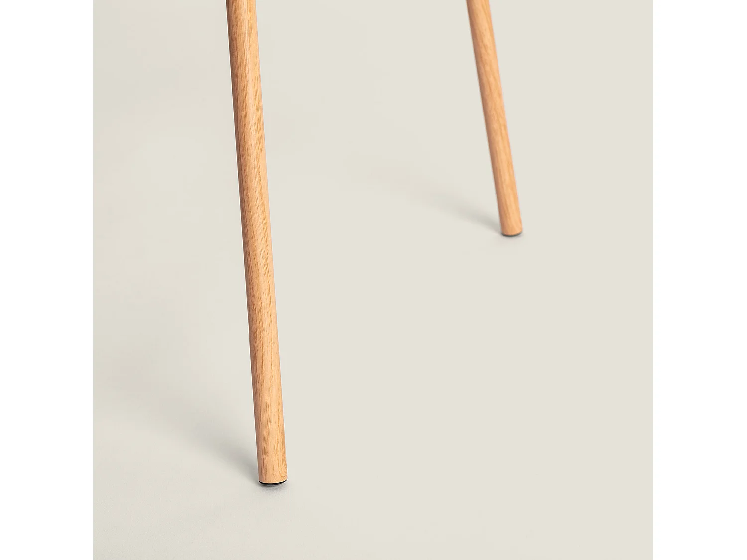 Lampada da Terra Kathathu Nero