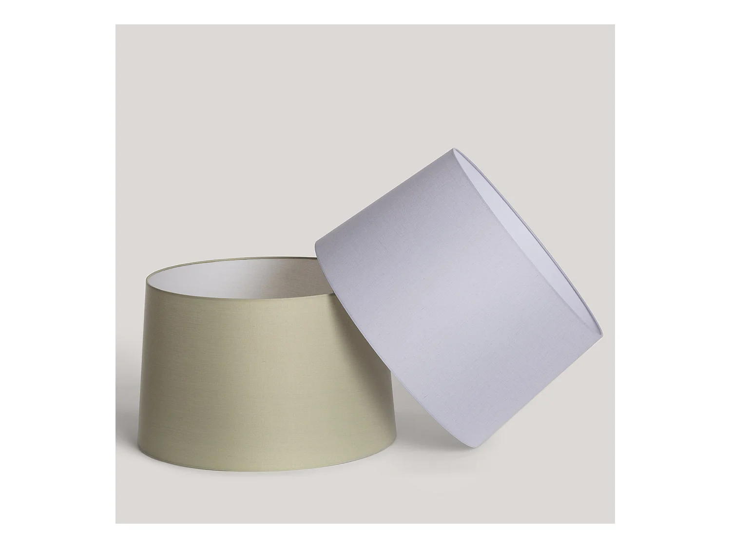 Paralume per Lampada da Terra Yuvan ILUZZIA Grigio Ice