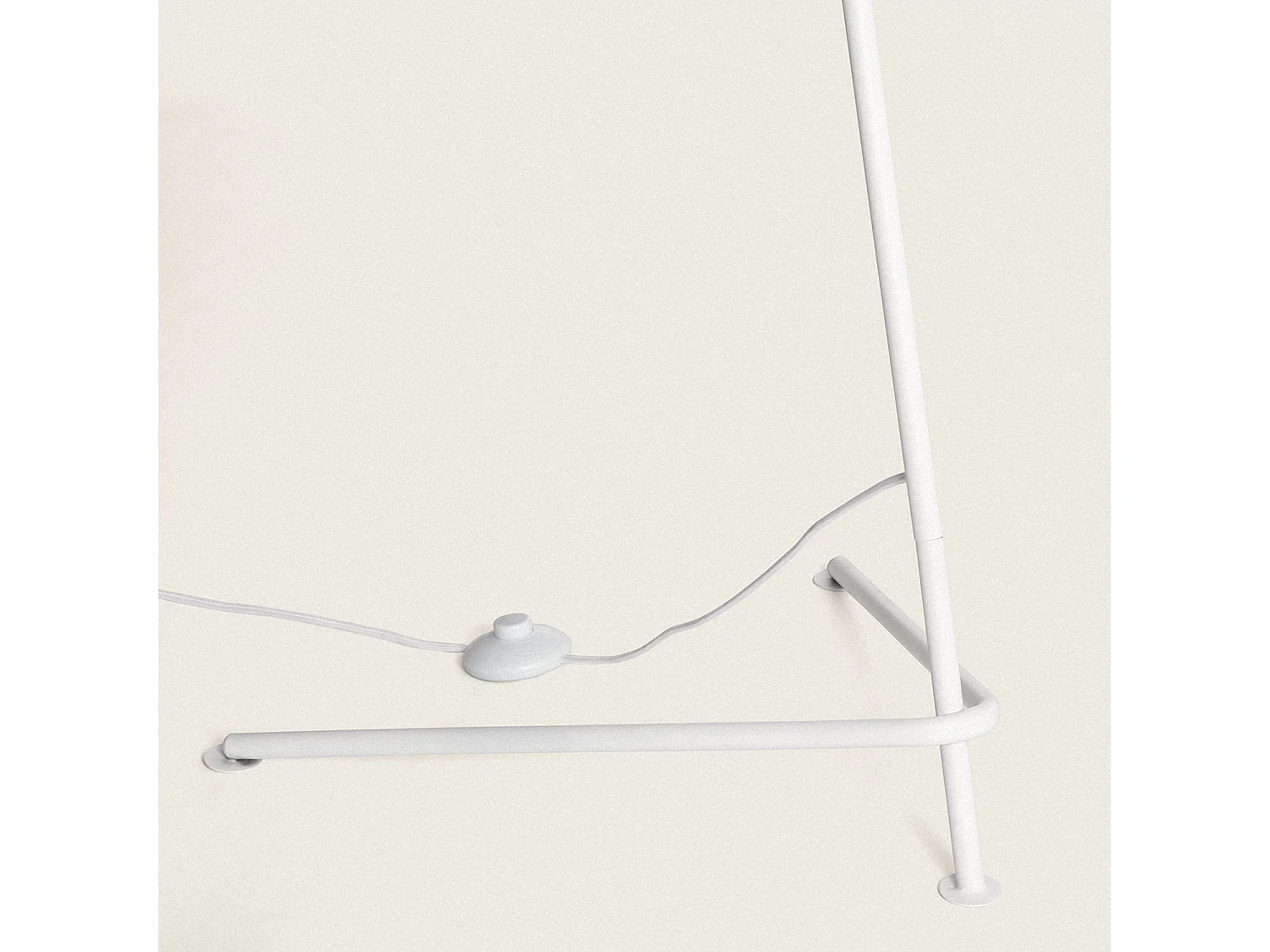 Lampadaire Metal Lineo Blanc