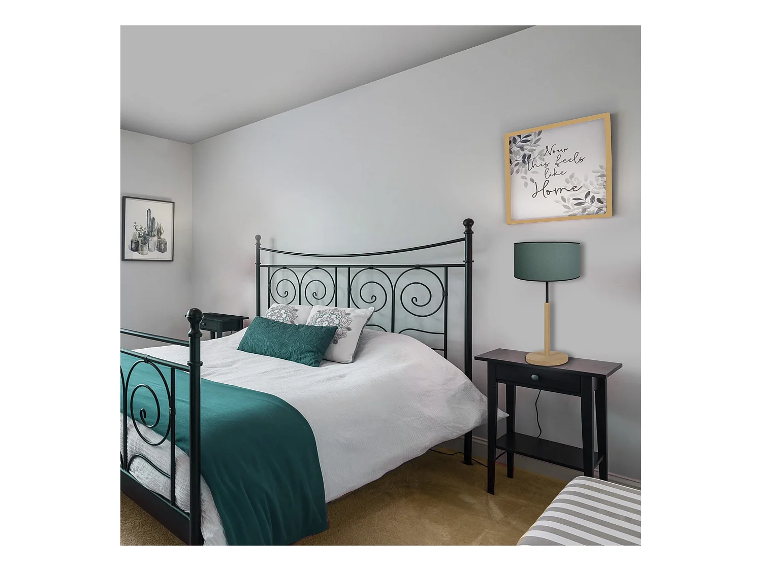 Lampe a poser droit bois  naturel,vert 51 cm.