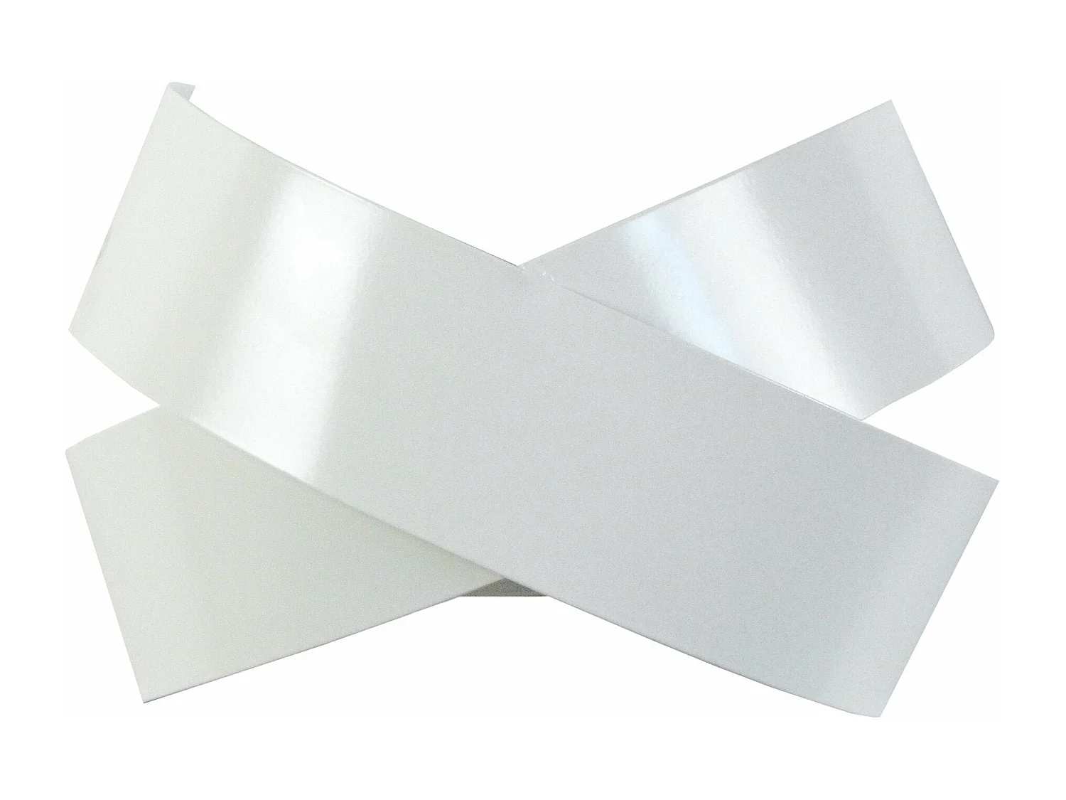 Applique t métal ivoire 8cm.