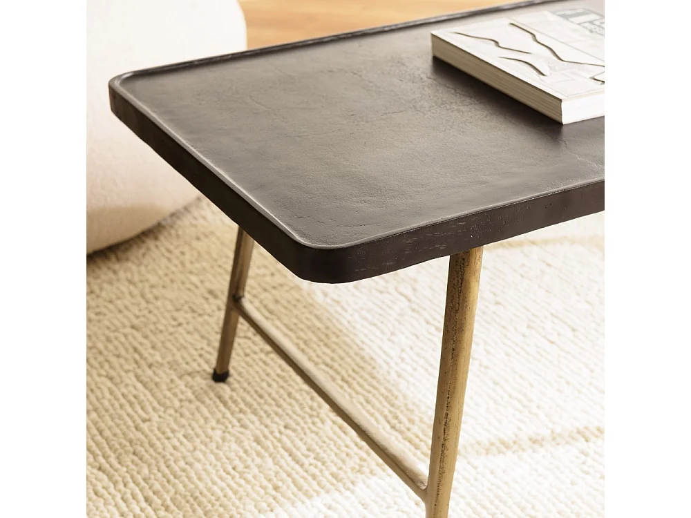 JOHAN - Table basse rect. en aluminium plateau noir pieds dorés