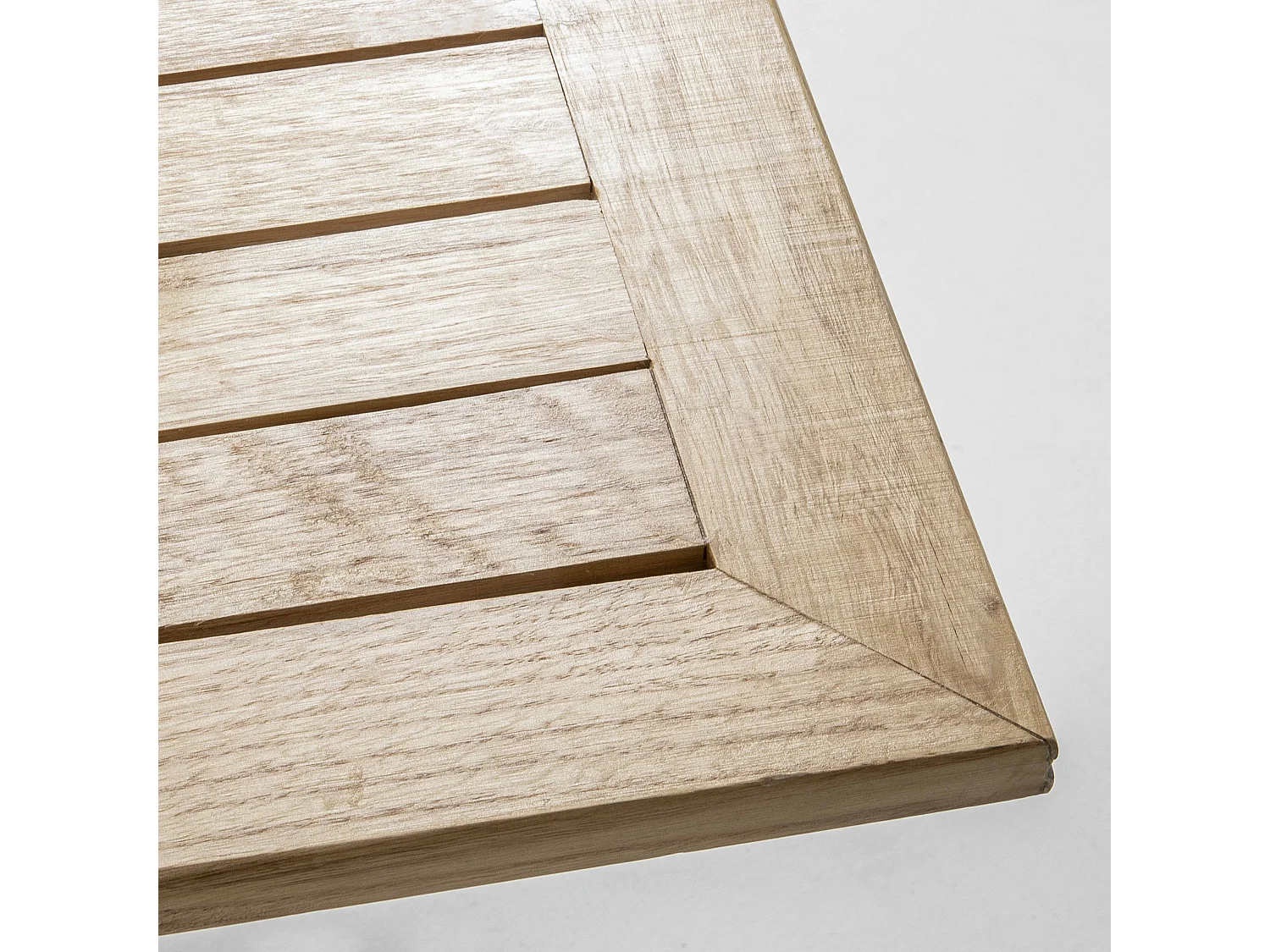 Table de jardin carrée plateau bois 70x70cm