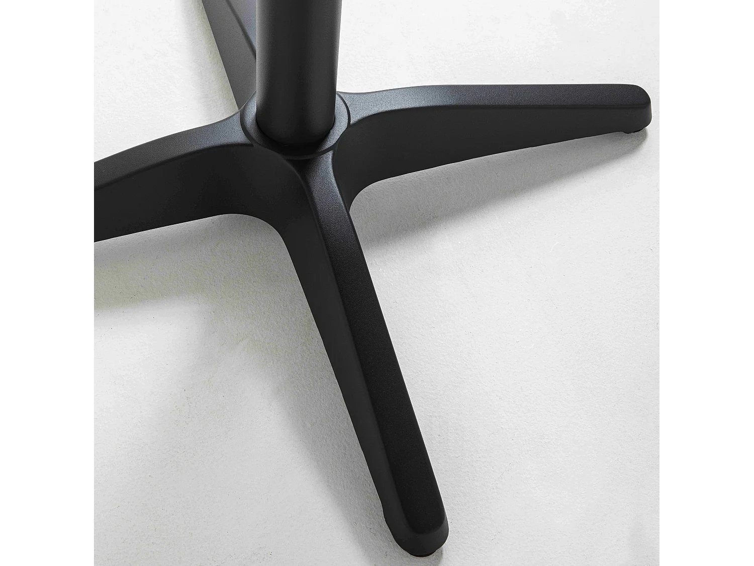 Table de jardin carrée plateau bois 70x70cm