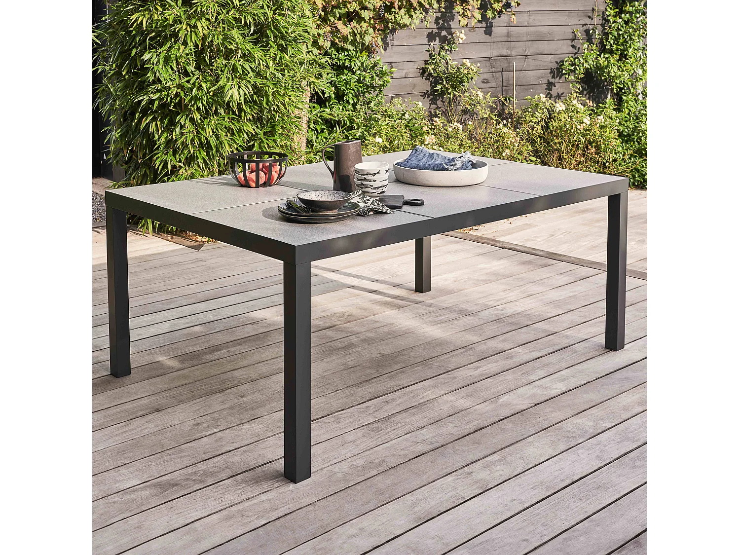 Mesa de jardín de 10 plazas de aluminio y cerámica gris