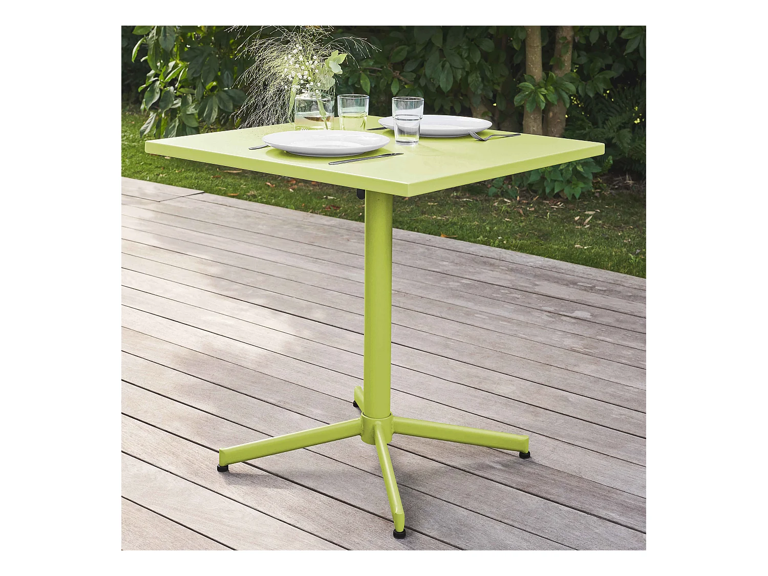Table de jardin carrée bistro inclinable en acier vert - Palavas
