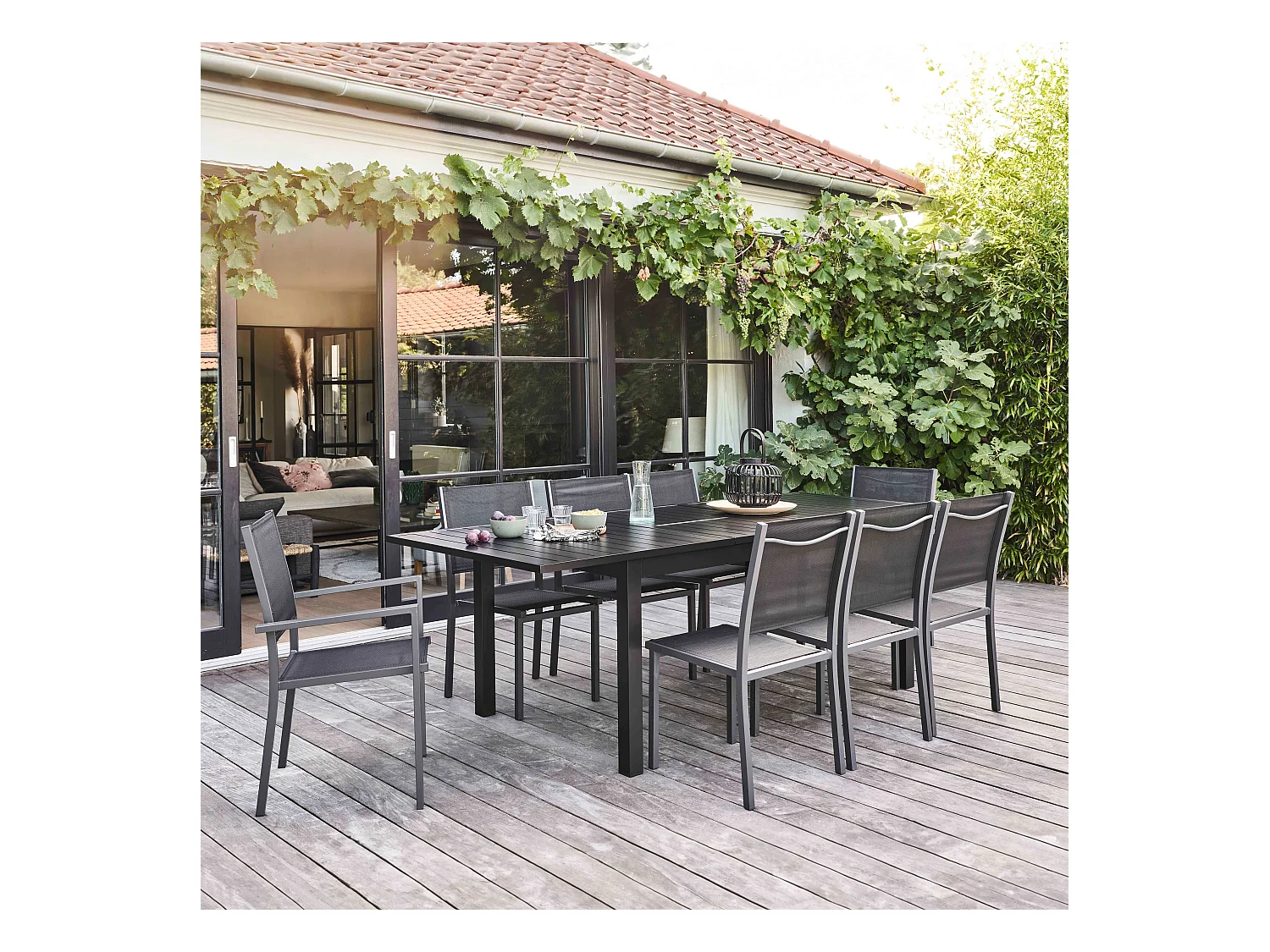 Uitbreidbare zwarte tuinset