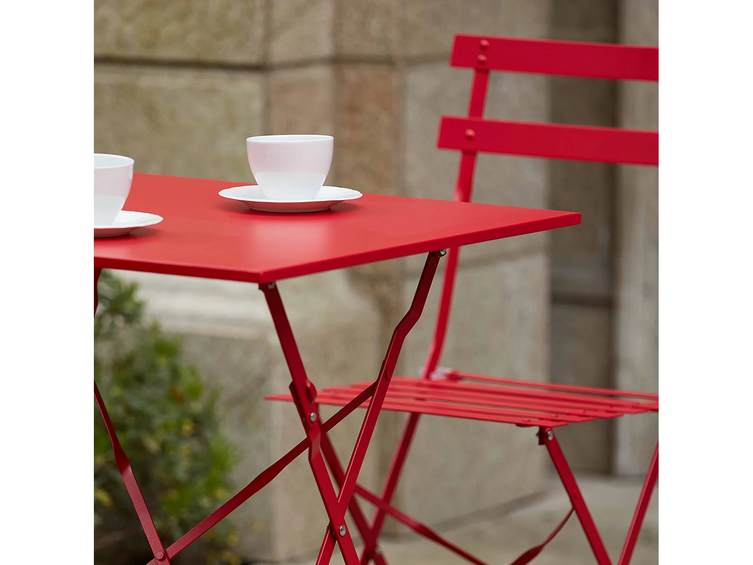 Table de jardin pliante bistrot en acier rouge