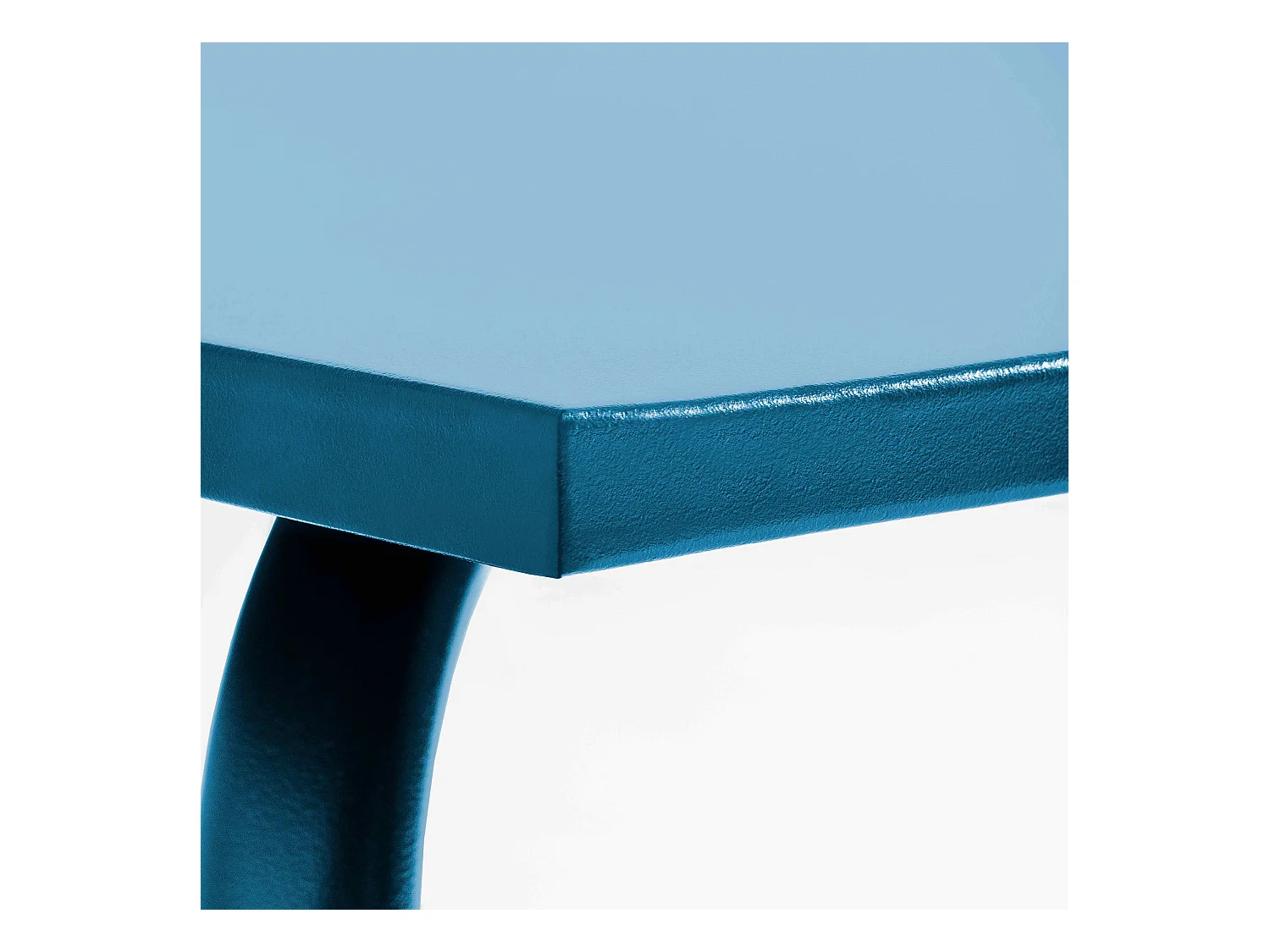 Vierkante tuin tafel van blauw pacifisch metaal