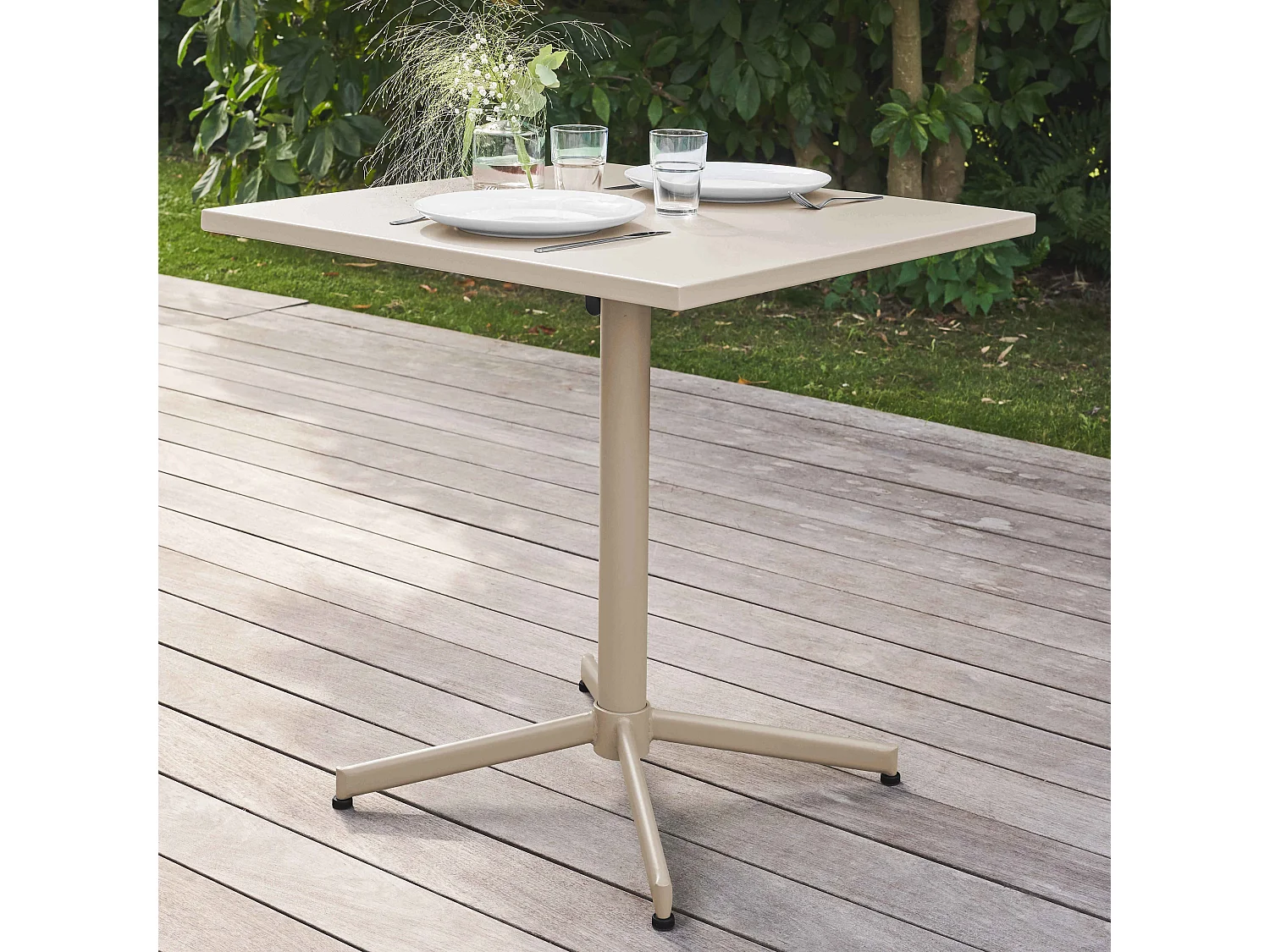 Table de jardin carrée bistro inclinable en acier taupe - Palavas