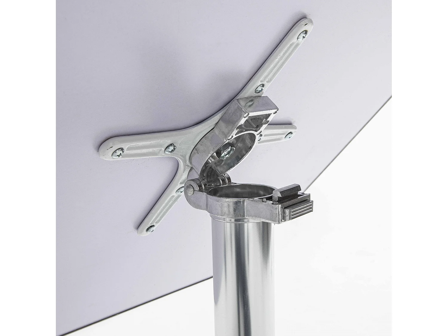 Table de jardin carrée en aluminium pliante