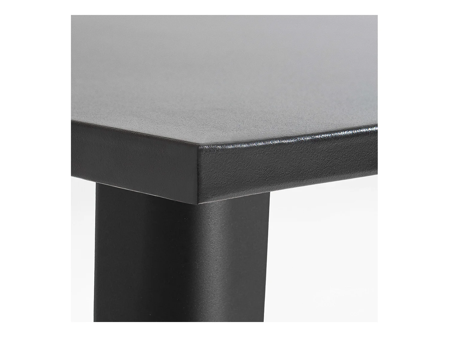 Table haute de jardin en acier noir mat