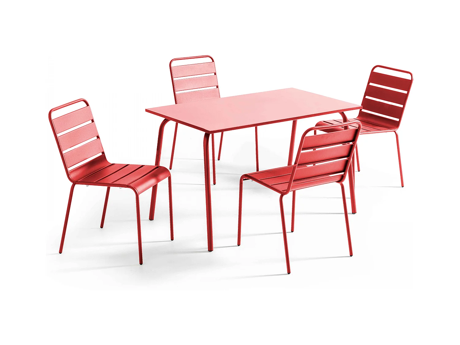 tuinset met tafel en 4 rode stoelen