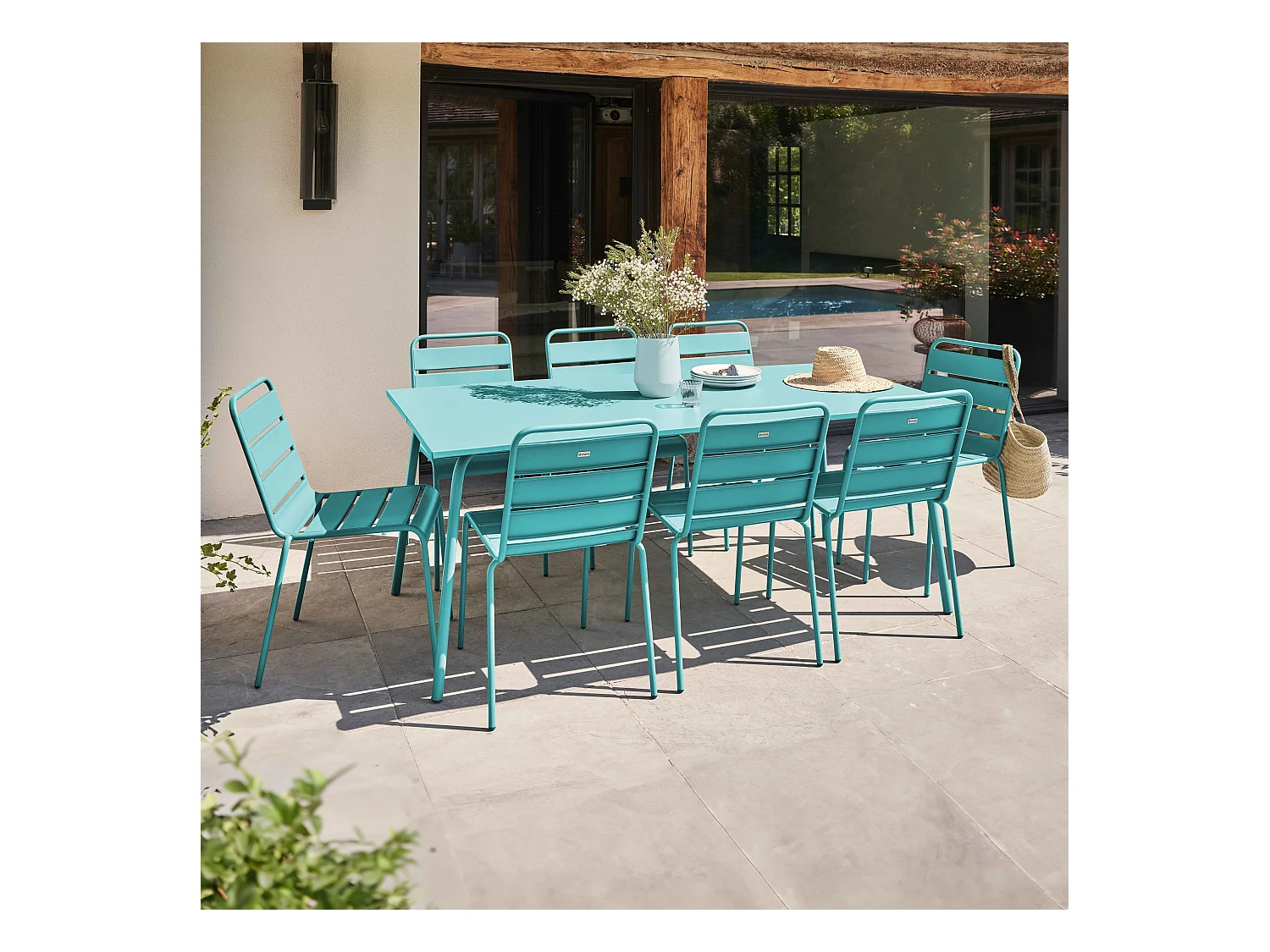 Ensemble table de jardin et 8 chaises en métal turquoise - Palavas