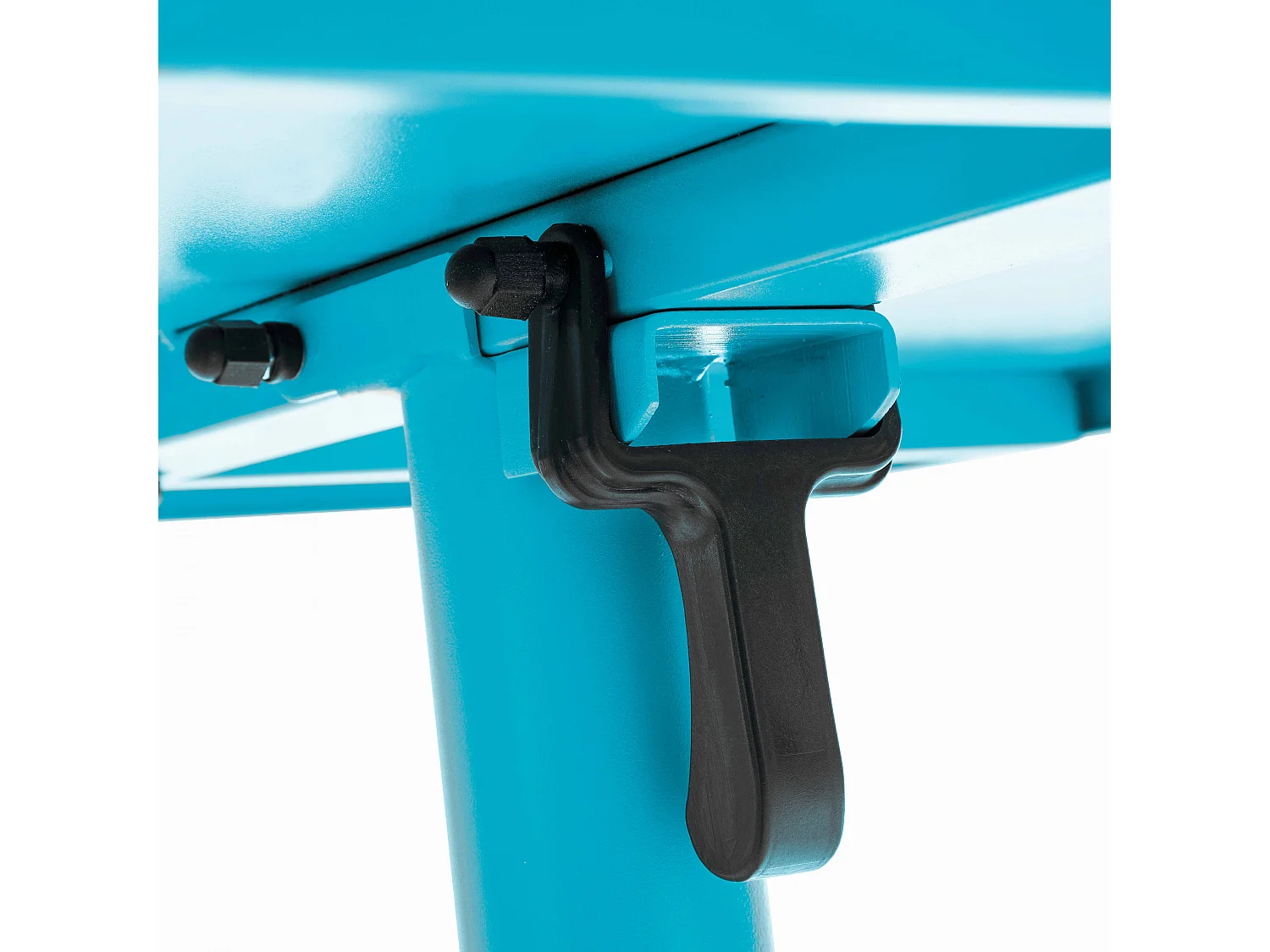 Set van een kantelbare vierkante tuin tafel en 2 blauwe bistrostoelen