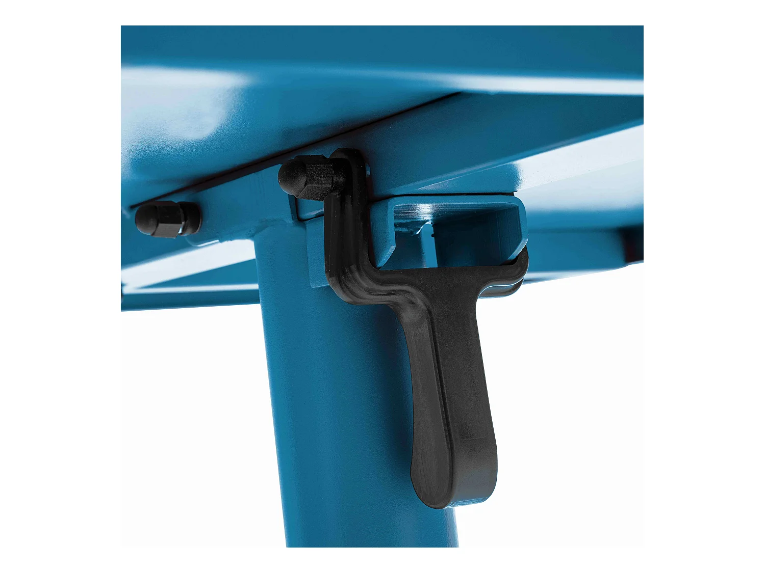 Set van een vierkante tuin tafel en 2 blauwe Pacific fauteuils