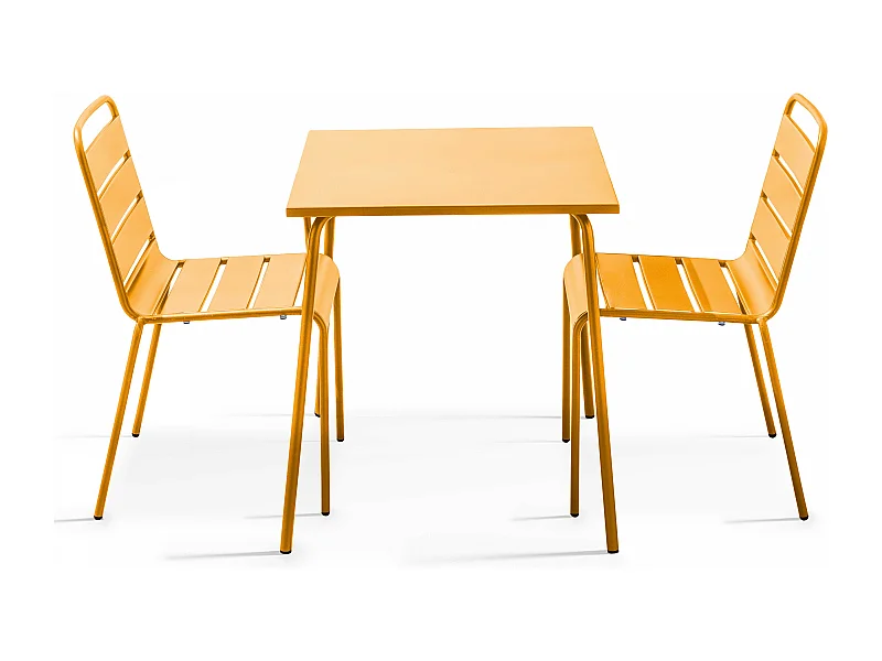 Set tuintafel en 2 gele stalen stoelen