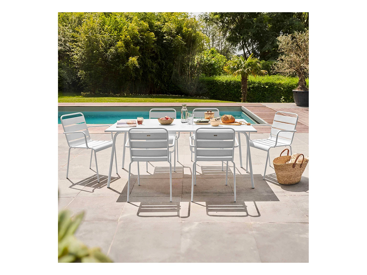 Ensemble table de jardin et 6 fauteuils en métal blanc - Palavas