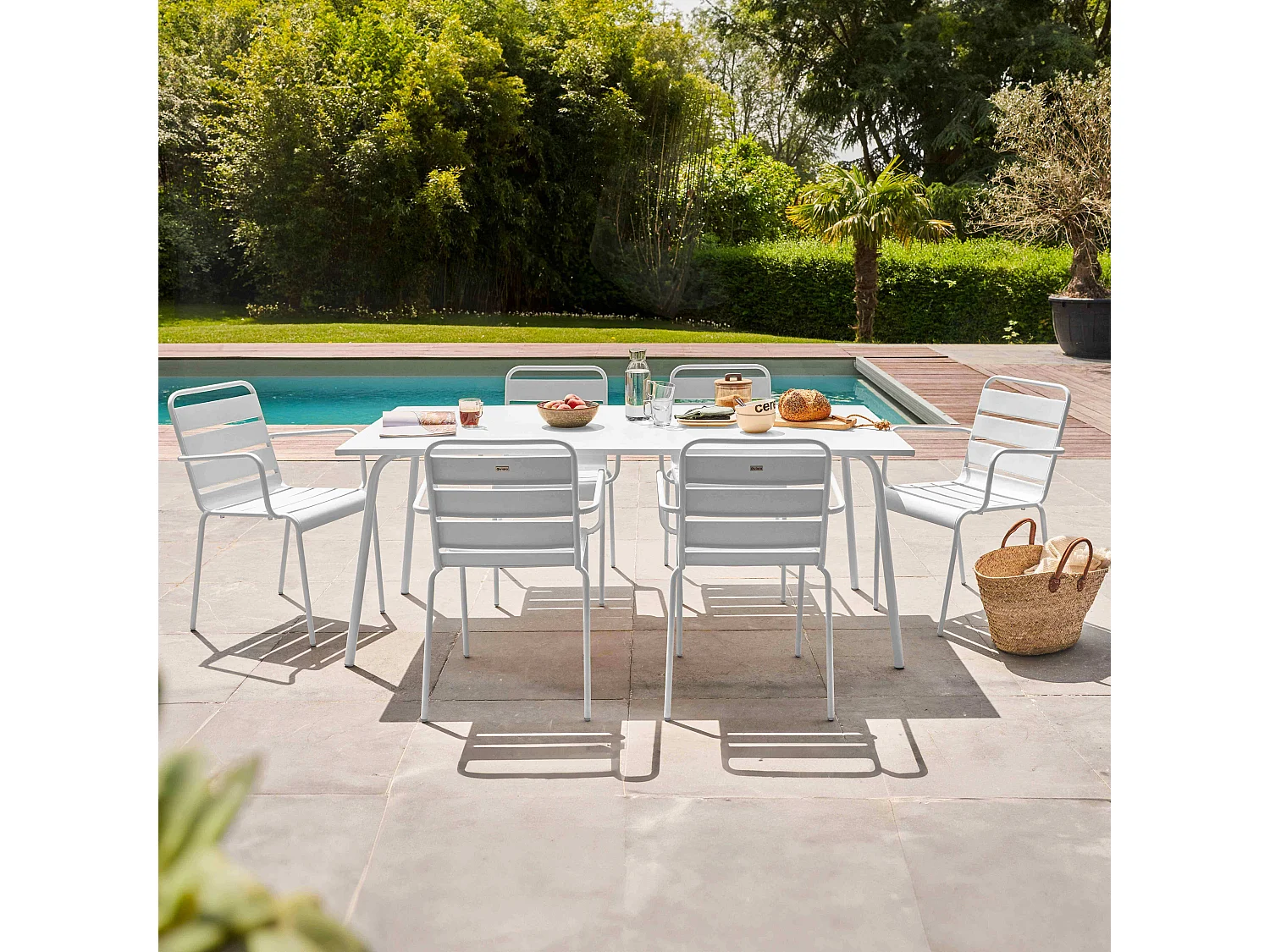 Ensemble table de jardin et 6 fauteuils en métal blanc - Palavas