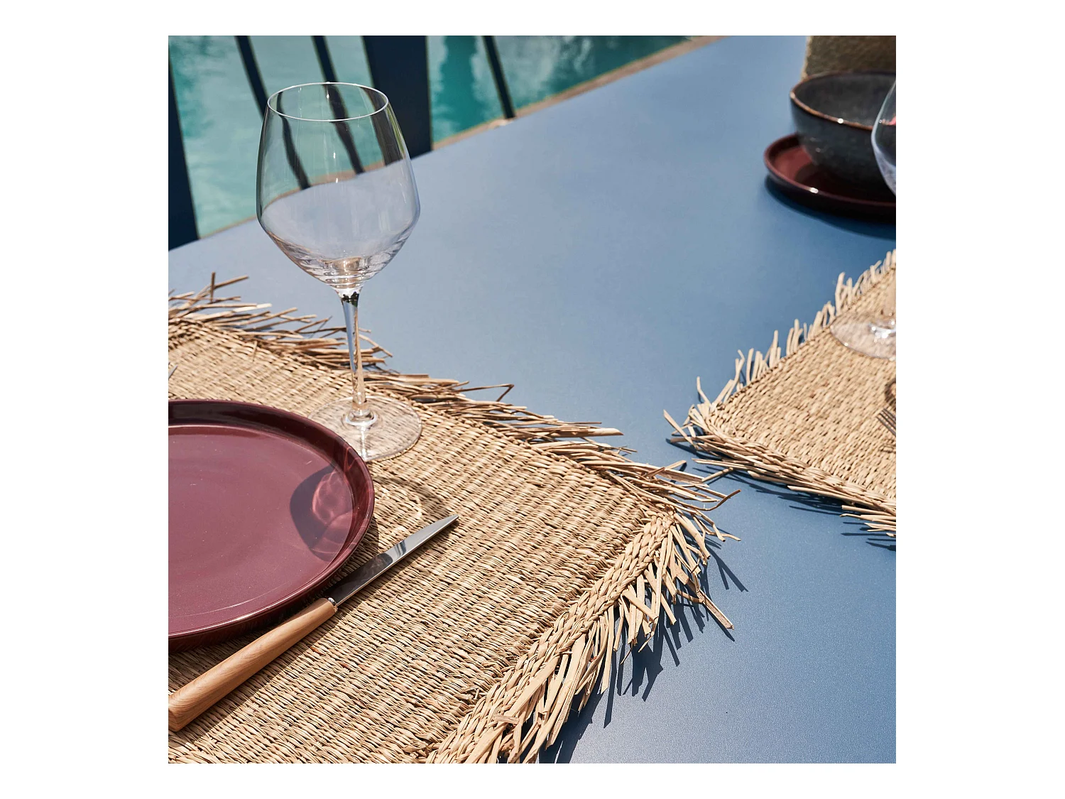 Ensemble table de jardin et 8 chaises bistrot en acier bleu pacific - Palavas