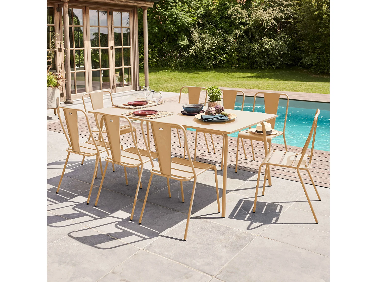 Ensemble table de jardin et 8 chaises bistrot en acier ivoire - Palavas